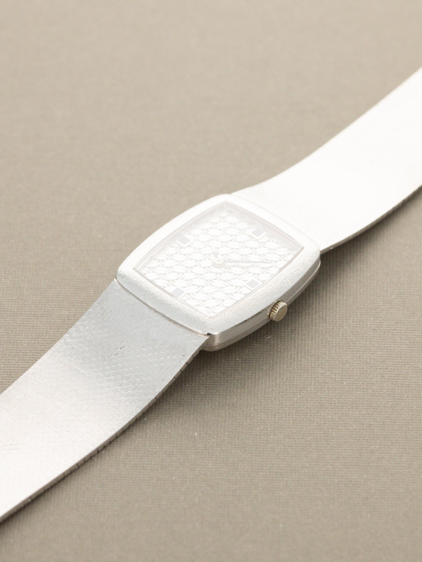 Audemars Piguet White Gold Dress Watch - White Gold 'Woven' Dial w/ 'Sodalite' Indices