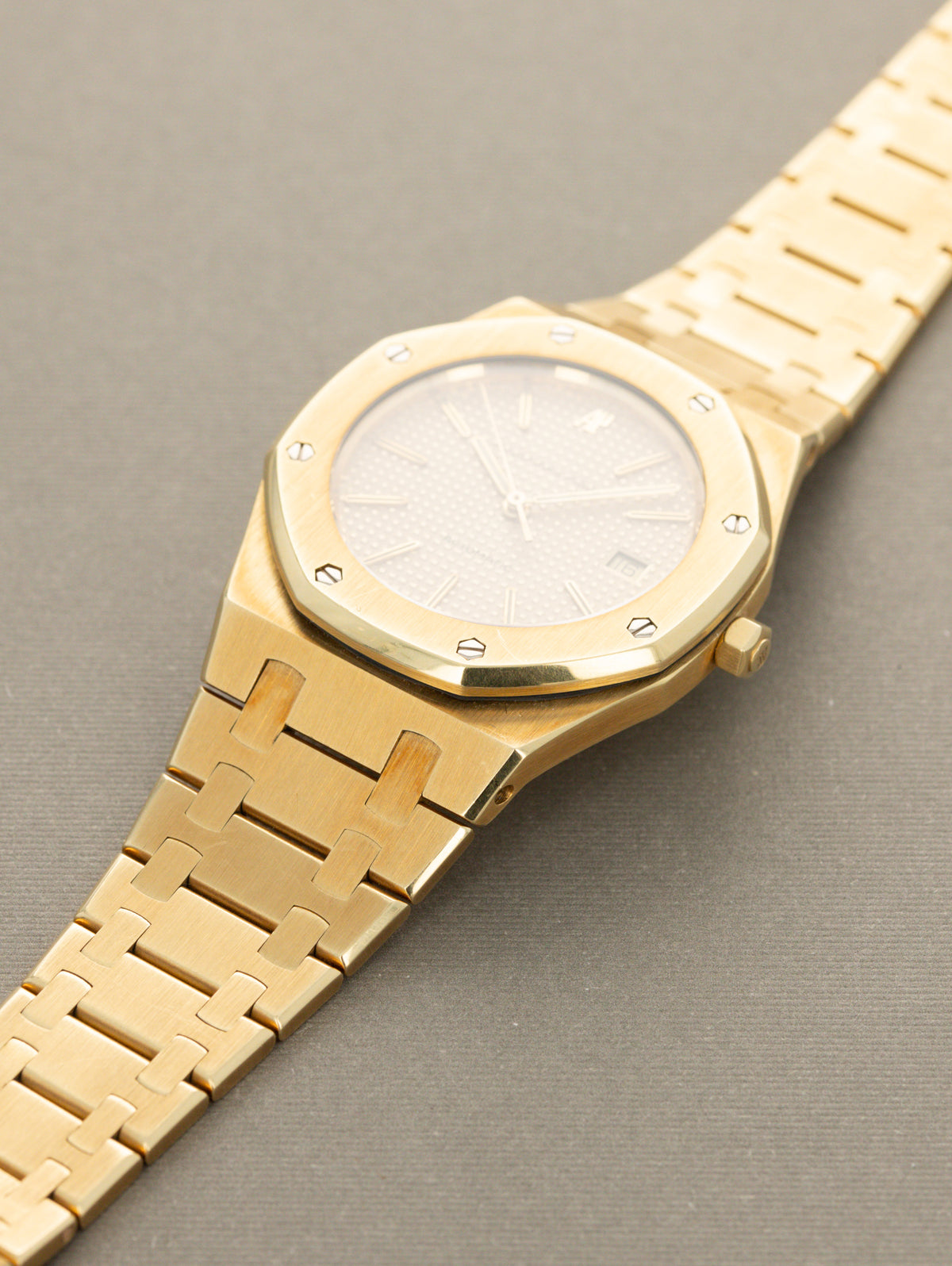 Audemars Piguet Royal Oak Ref. 14486 - Mid-Size