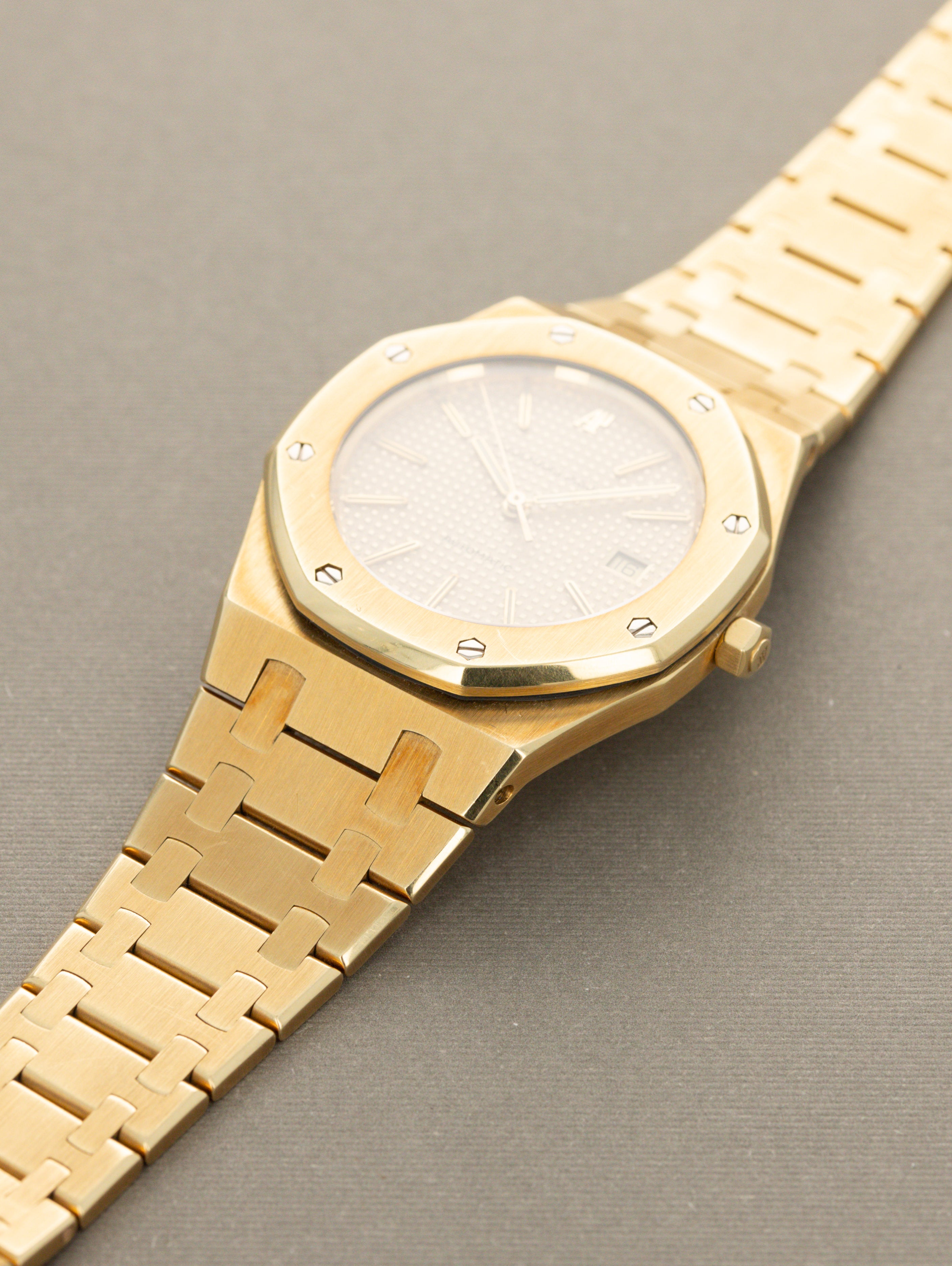 Audemars Piguet Royal Oak Ref. 14486 - Mid-Size