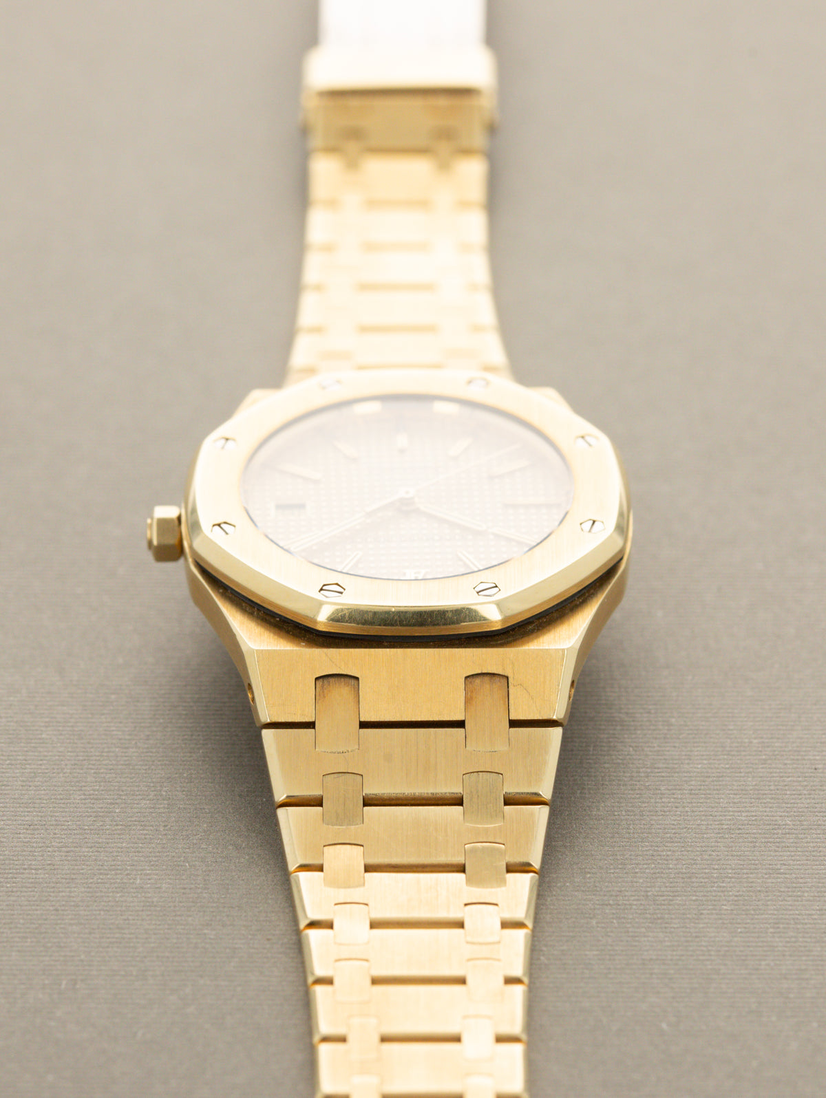 Audemars Piguet Royal Oak Ref. 14486 - Mid-Size