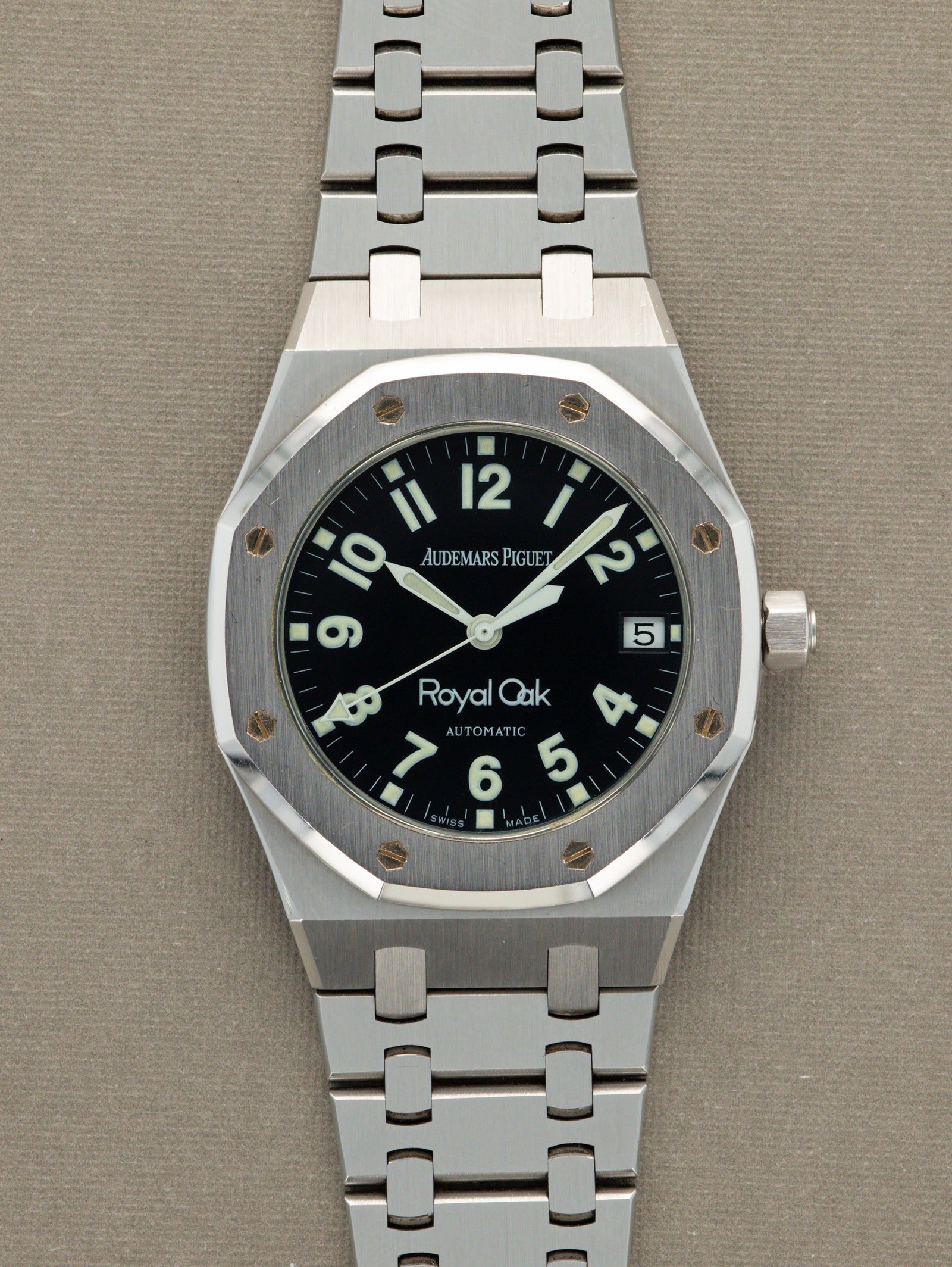Audemars Piguet Royal Oak Ref. 14790ST - Gloss Black 'Military' Dial Unpolished