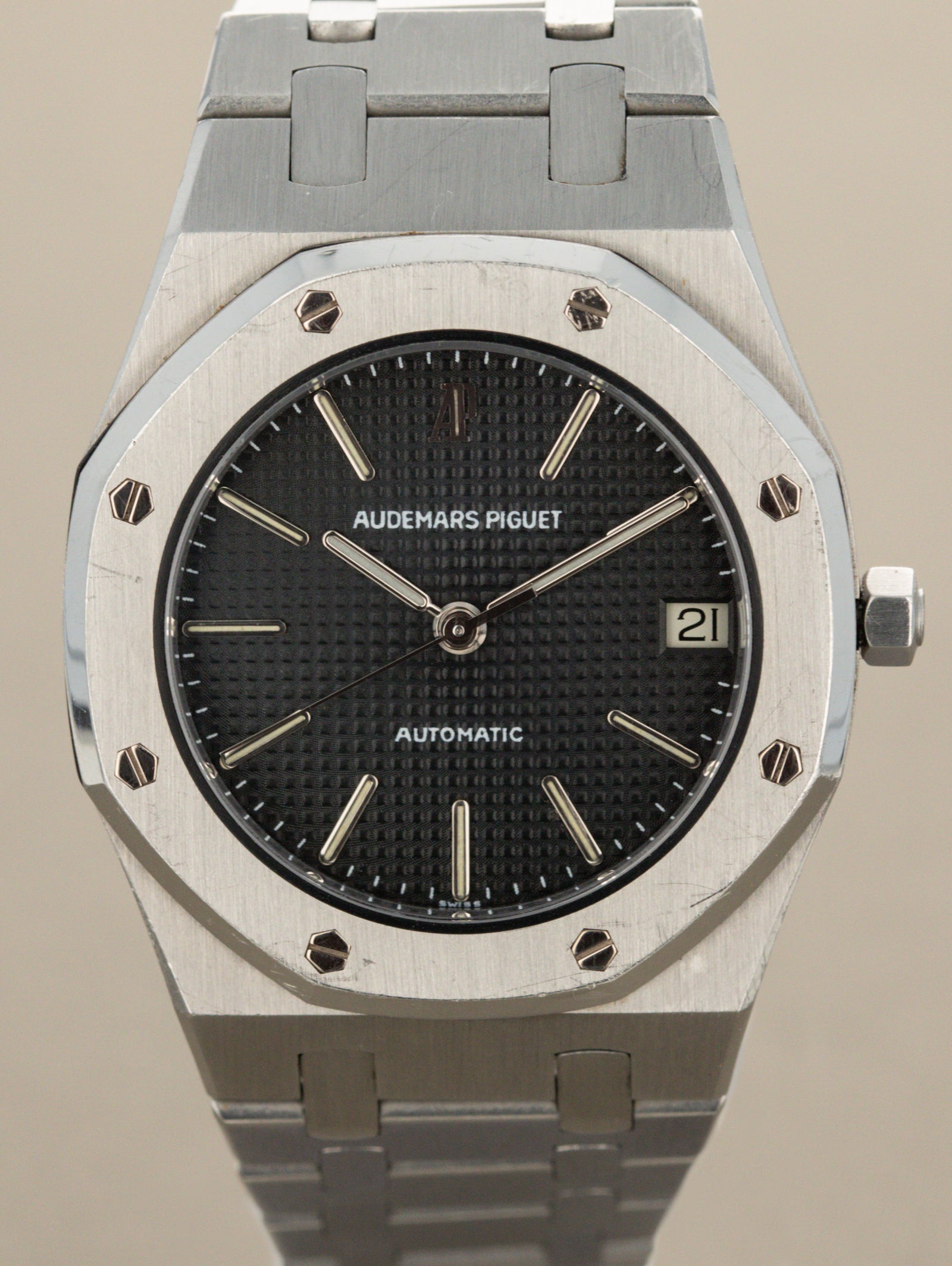 Audemars Piguet Royal Oak Ref. 4100ST - 'Midsize' W/ Service Papers