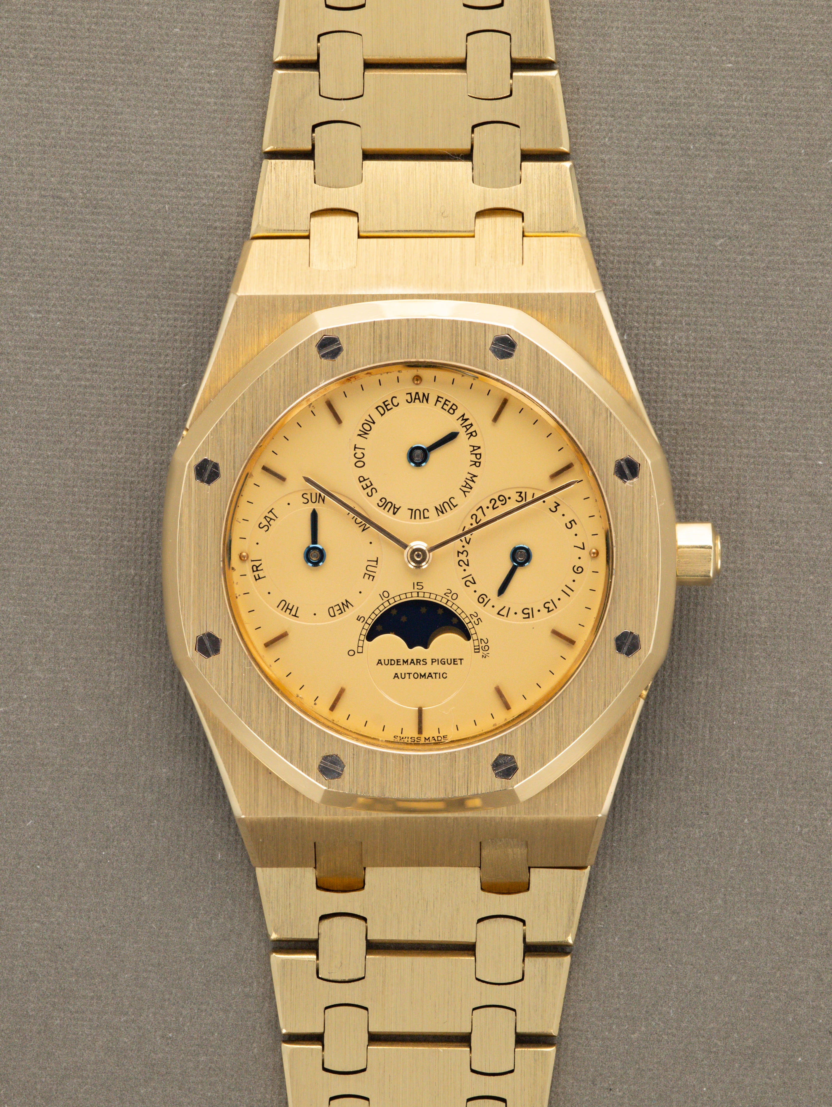 Audemars Piguet Royal Oak Perpetual Calendar Ref. 25654BA - Satin Champagne Dial