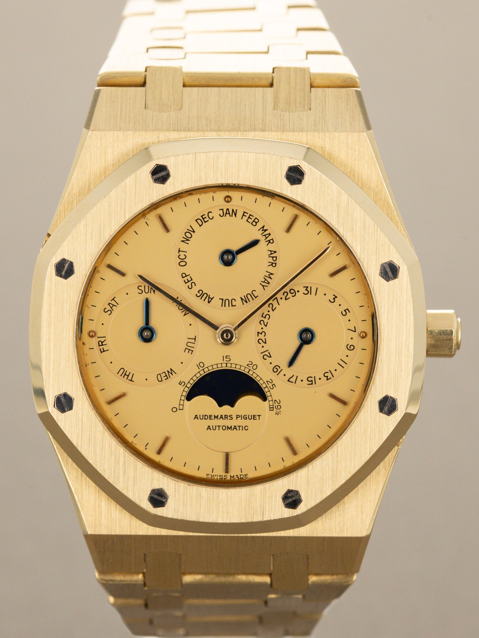 Audemars Piguet Royal Oak Perpetual Calendar Ref. 25654BA - Satin Champagne Dial