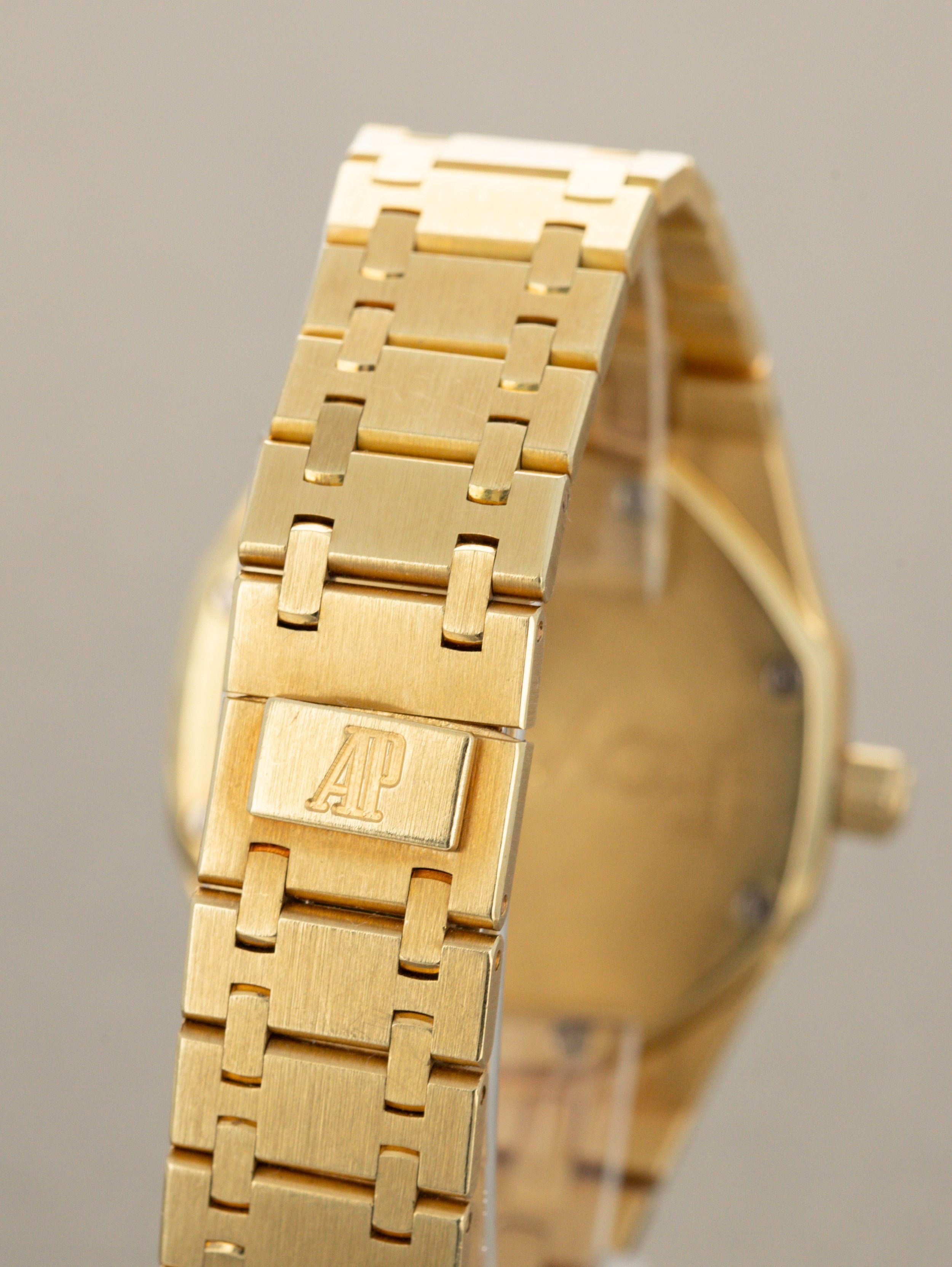 Audemars Piguet Royal Oak - Ref. 14700BA with Papers