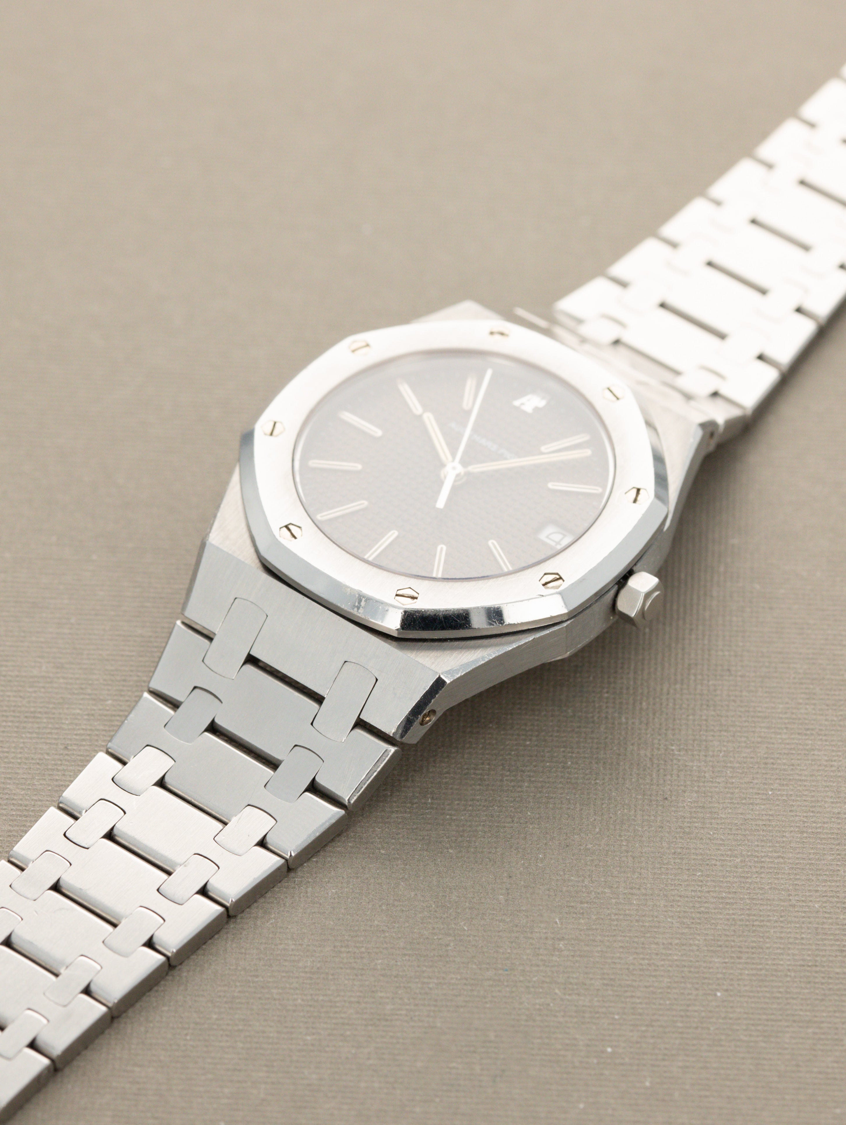 Audemars Piguet Royal Oak Ref. 56023ST - 'Jumbo Quartz' w/ 'Tropical' Dial Unpolished