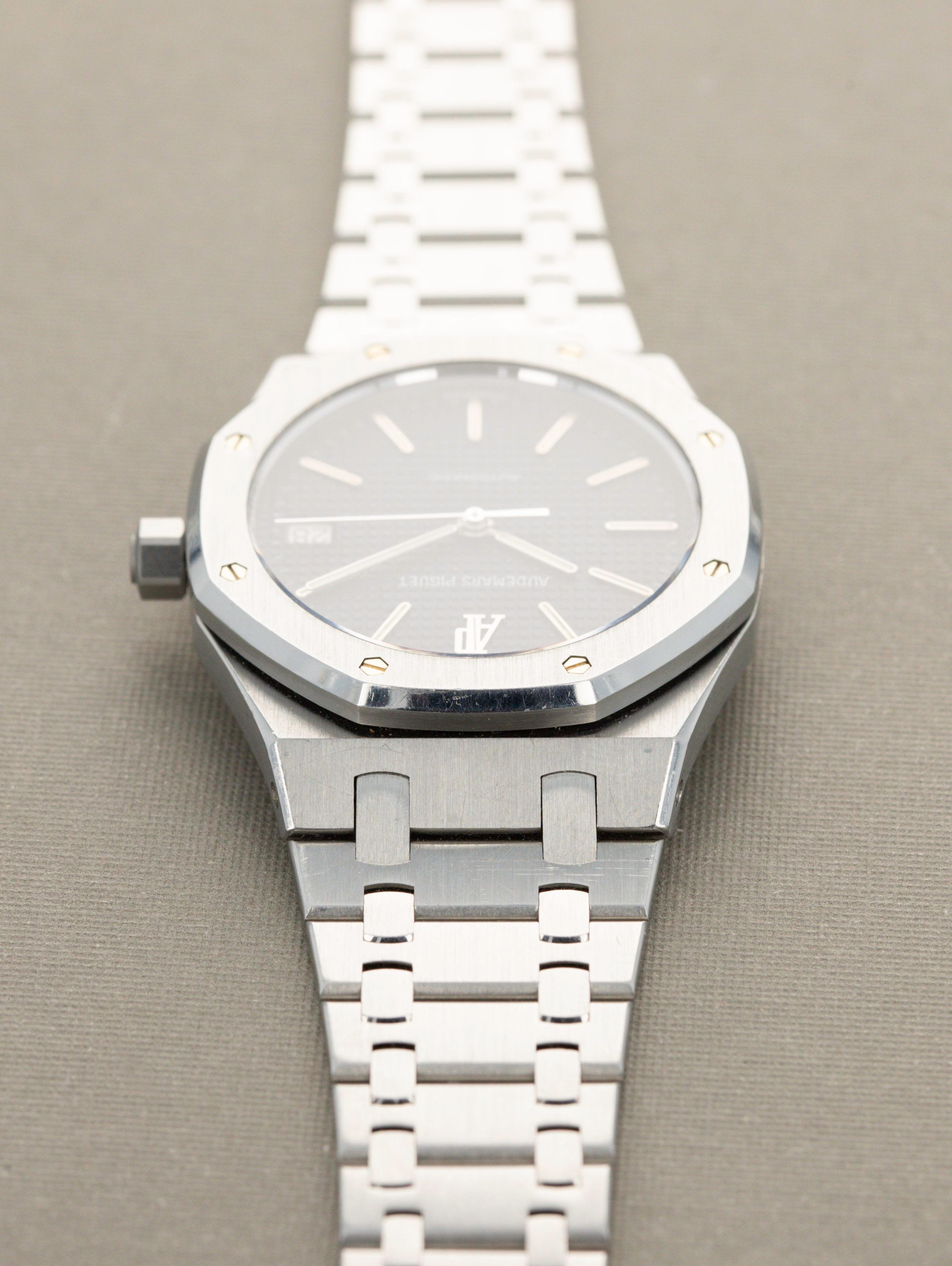 Audemars Piguet Royal Oak Ref. 14700 - 'Mini-Jumbo' Full Set