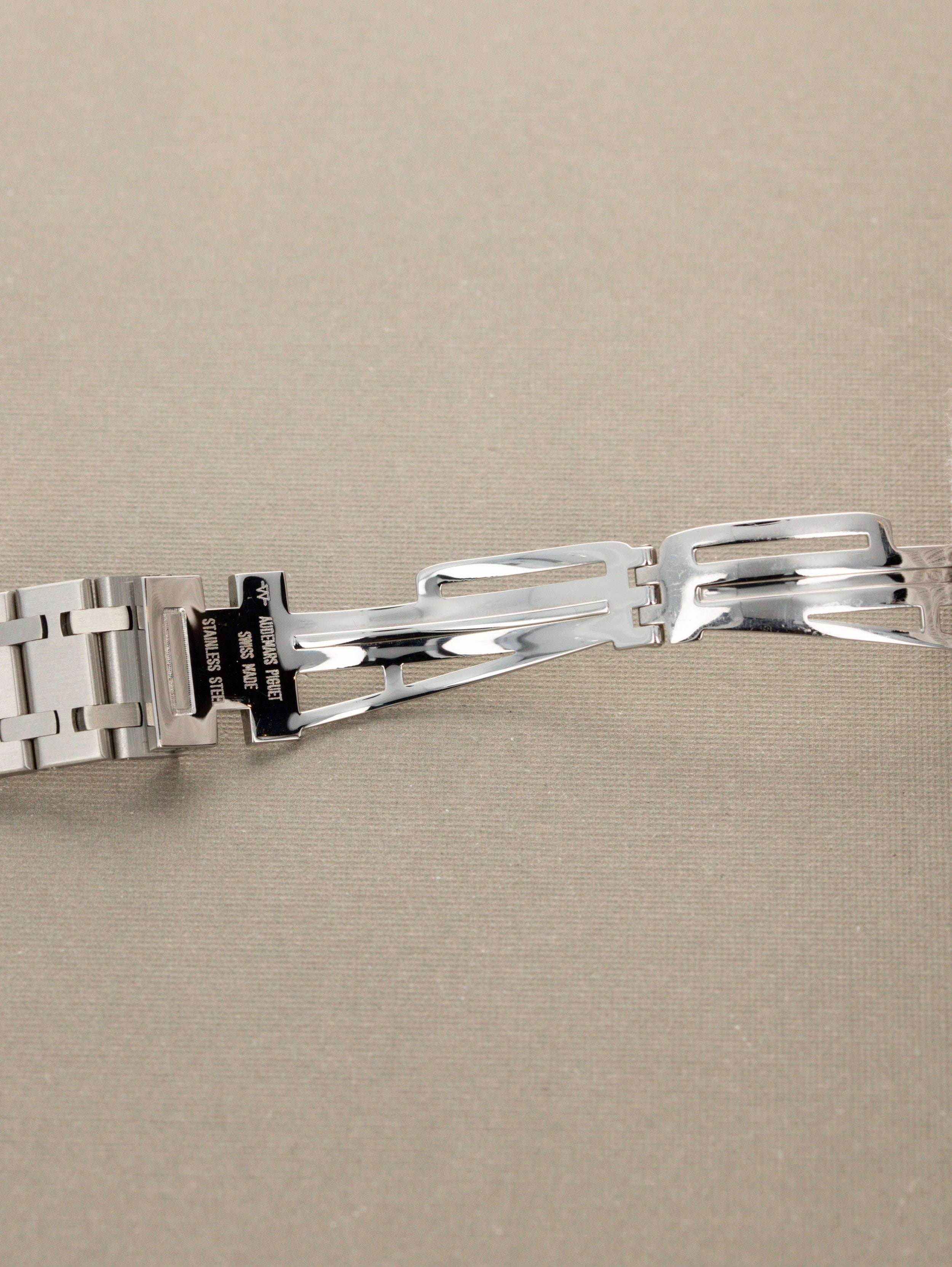 Audemars Piguet Royal Oak Ref. 14700 - 'Mini-Jumbo' Full Set