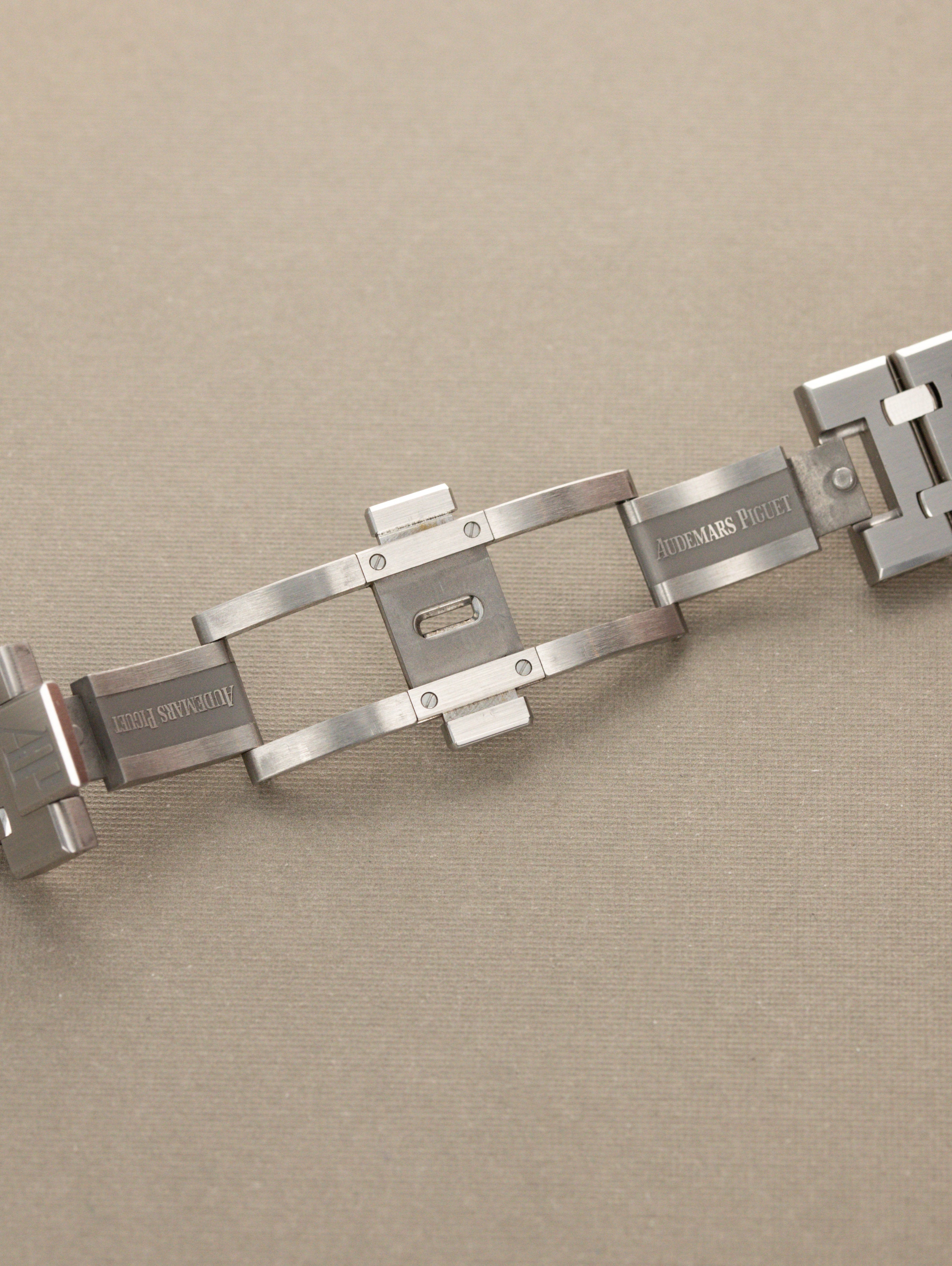 Audemars Piguet Royal Oak Ref. 15305ST - 'Skeleton' Dial W/ Box & Papers