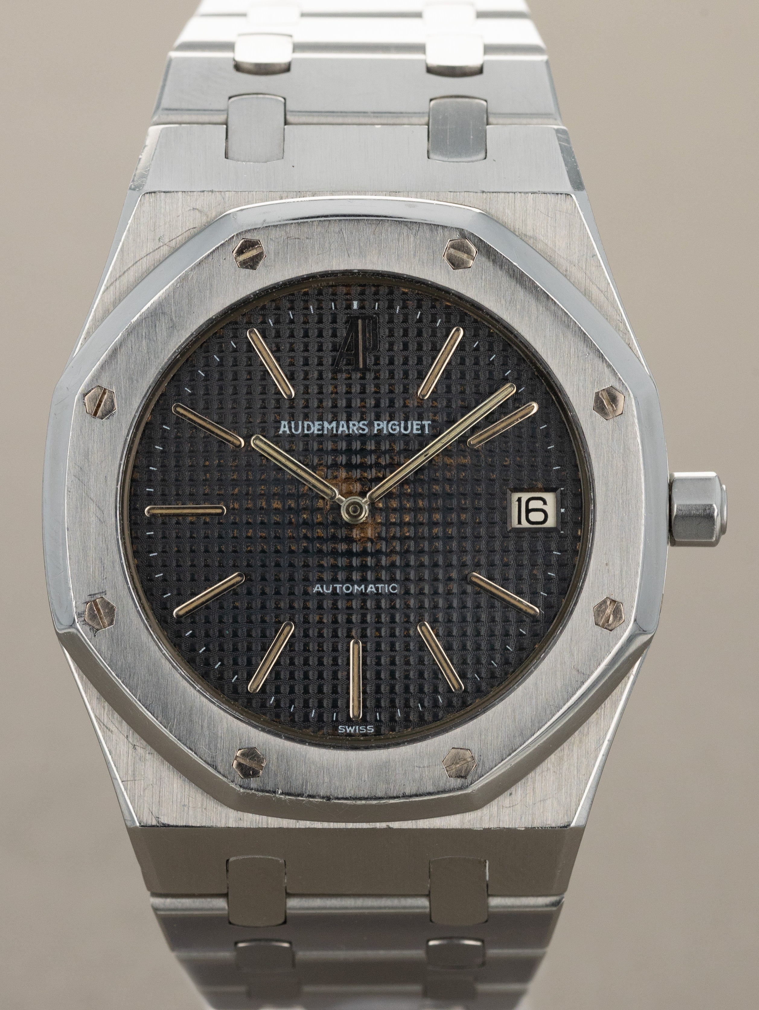 Audemars Piguet Royal Oak Ref. 5402ST - 'Jumbo' Grey Patina Dial