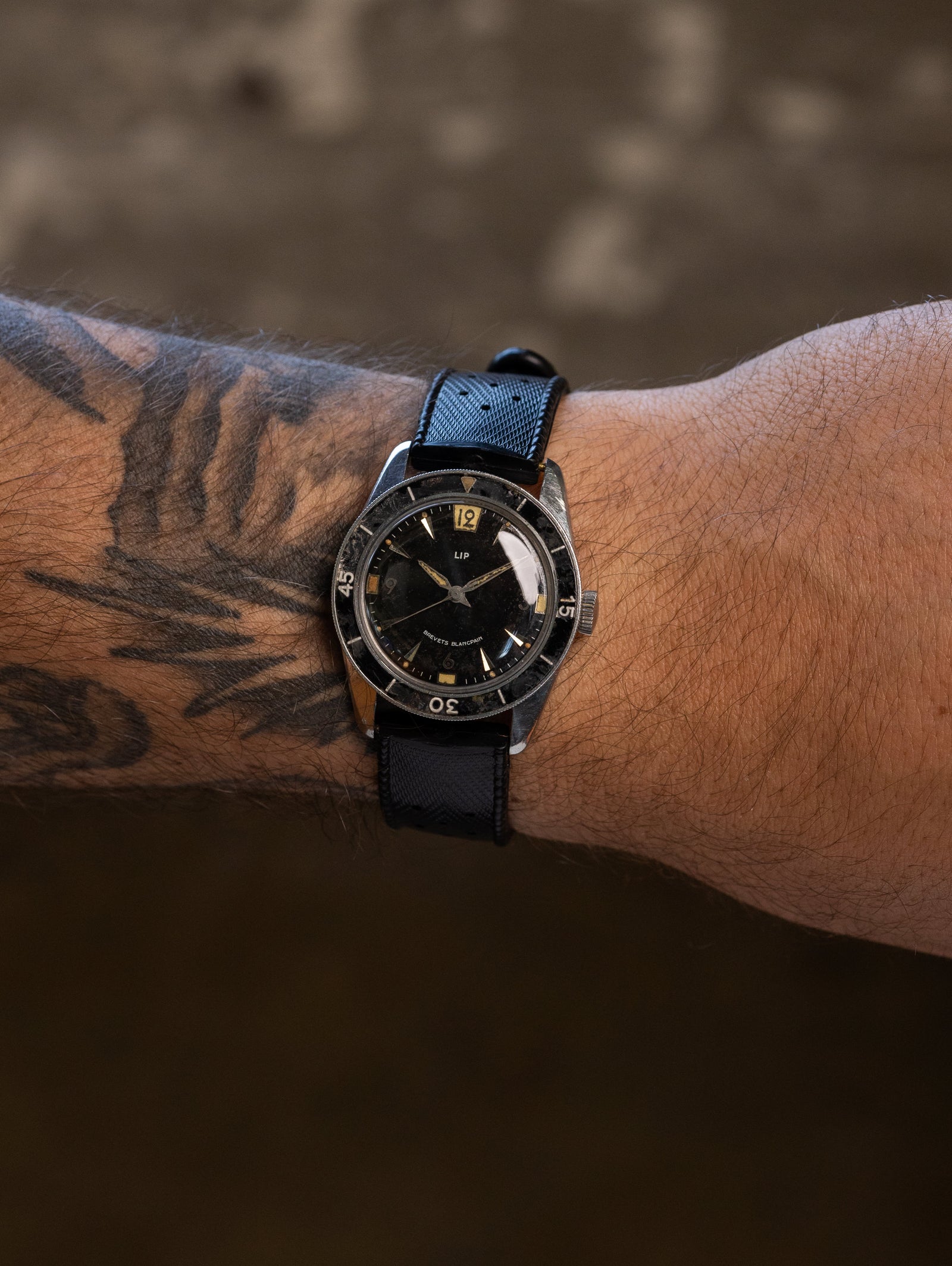 LIP 'Brevets Blancpain' - Gloss Black Tritium Dial Unpolished