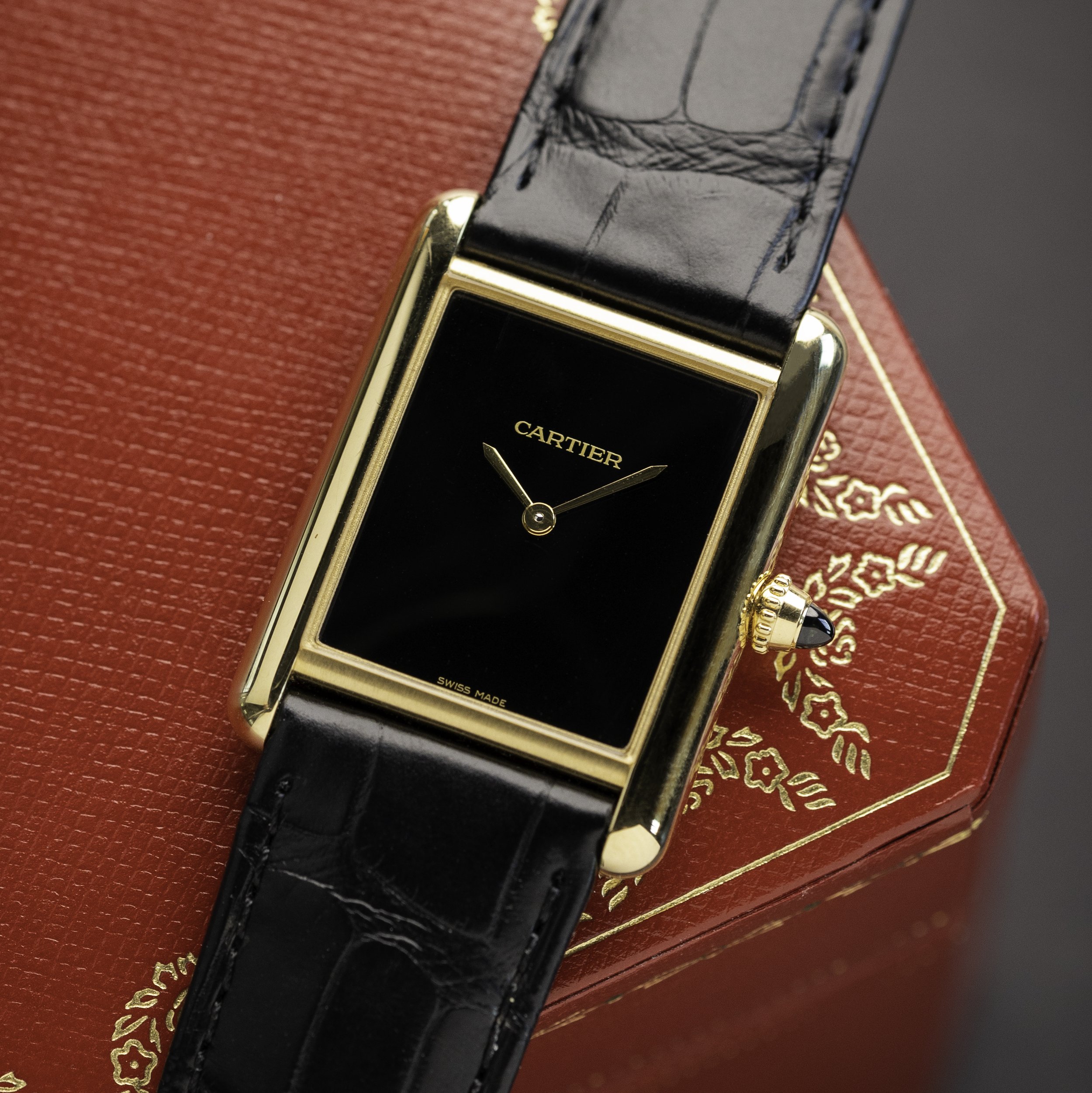 Cartier Tank Louis Cartier - Mechanical 'Large' 2022 Model Full Set
