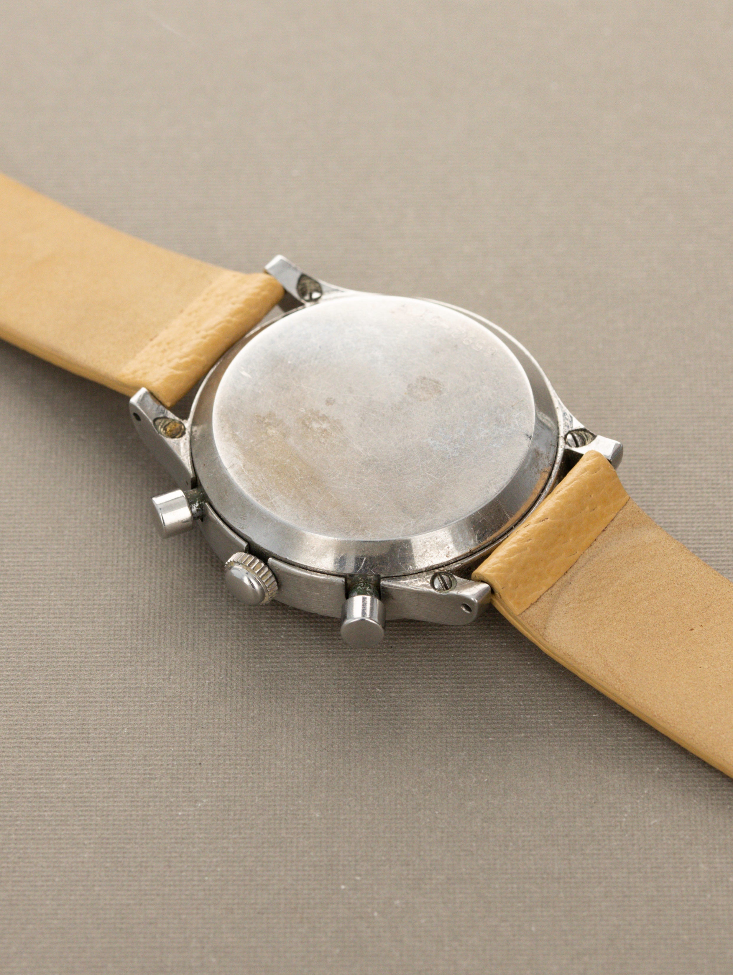 Cyma Clamshell-Case Chronograph - 'Oversized Gilt'