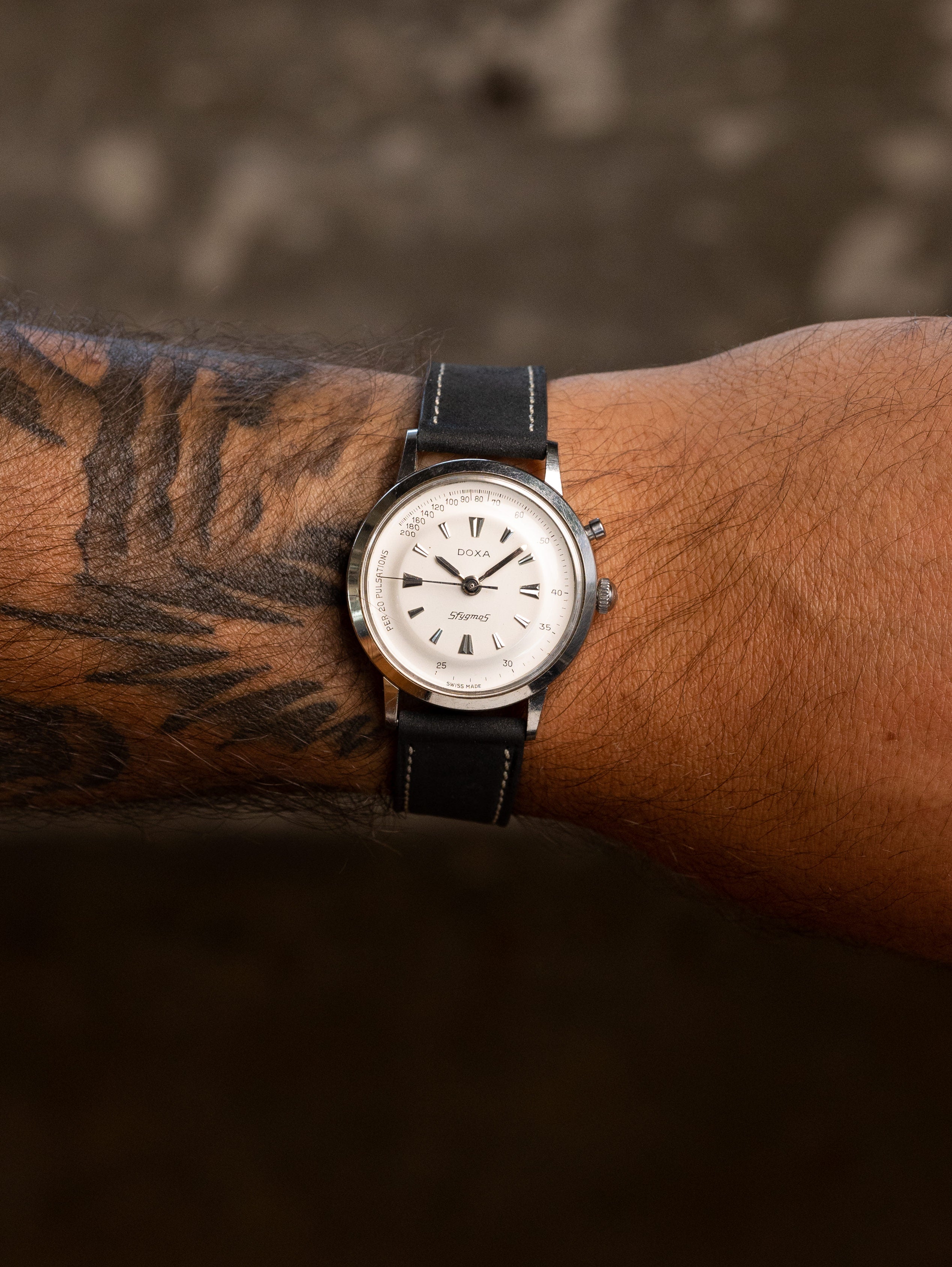 DOXA Sfygmos Ref. 7003-4 - Silver 'Pulsations' Dial Unpolished