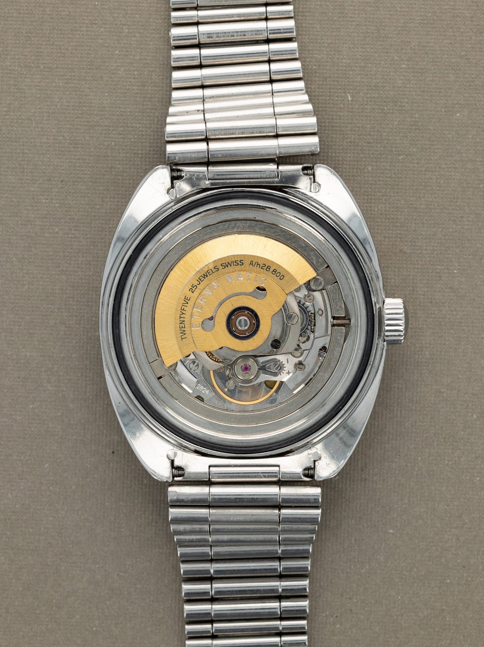 Eterna Super KonTiki Ref. 1000 8943 - Patina Dial 'IDF'-Issued