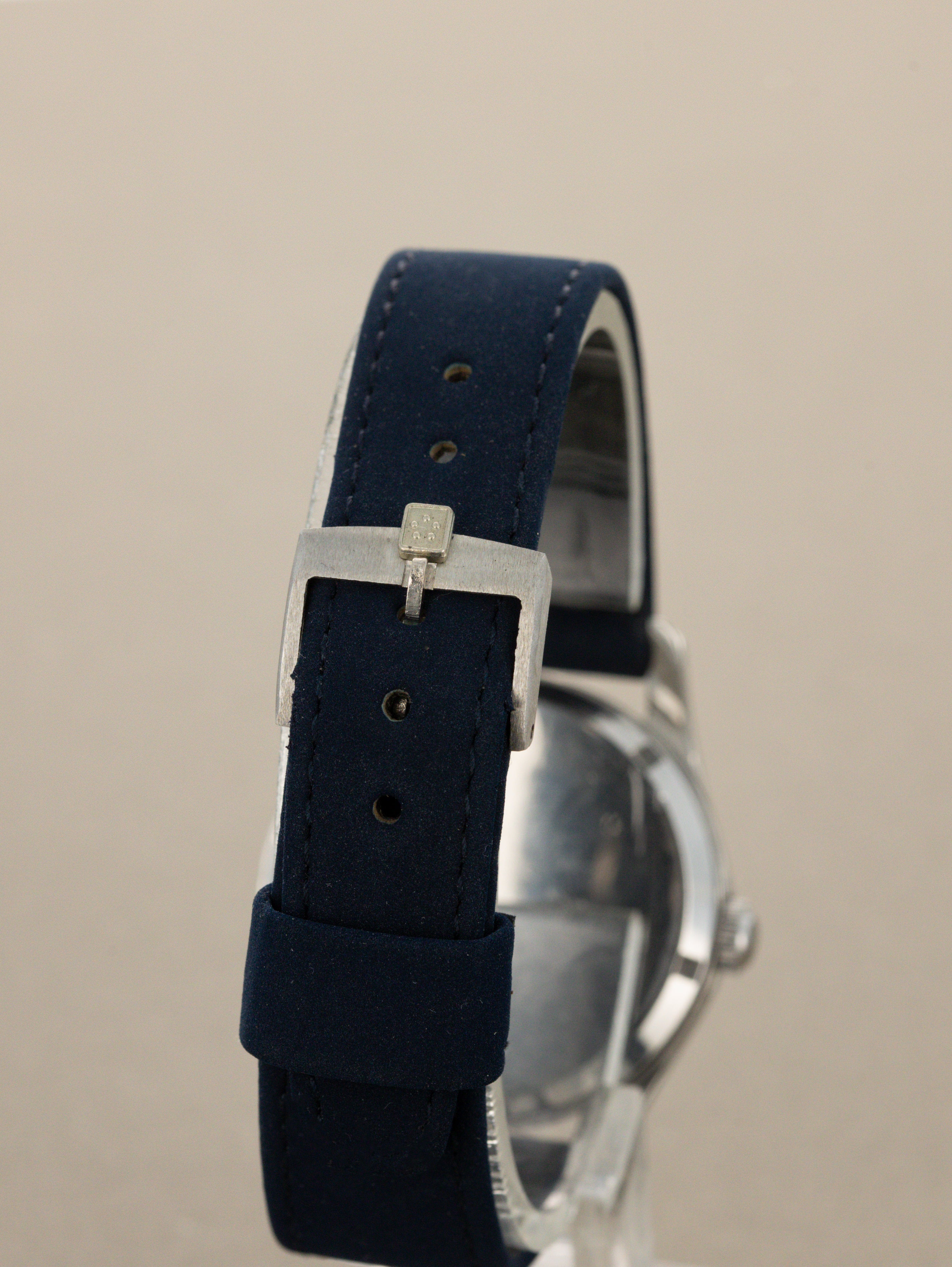 Eterna KonTiki Ref. 130T - Sunburst Silver 'Domed' Dial Unpolished W/ Box