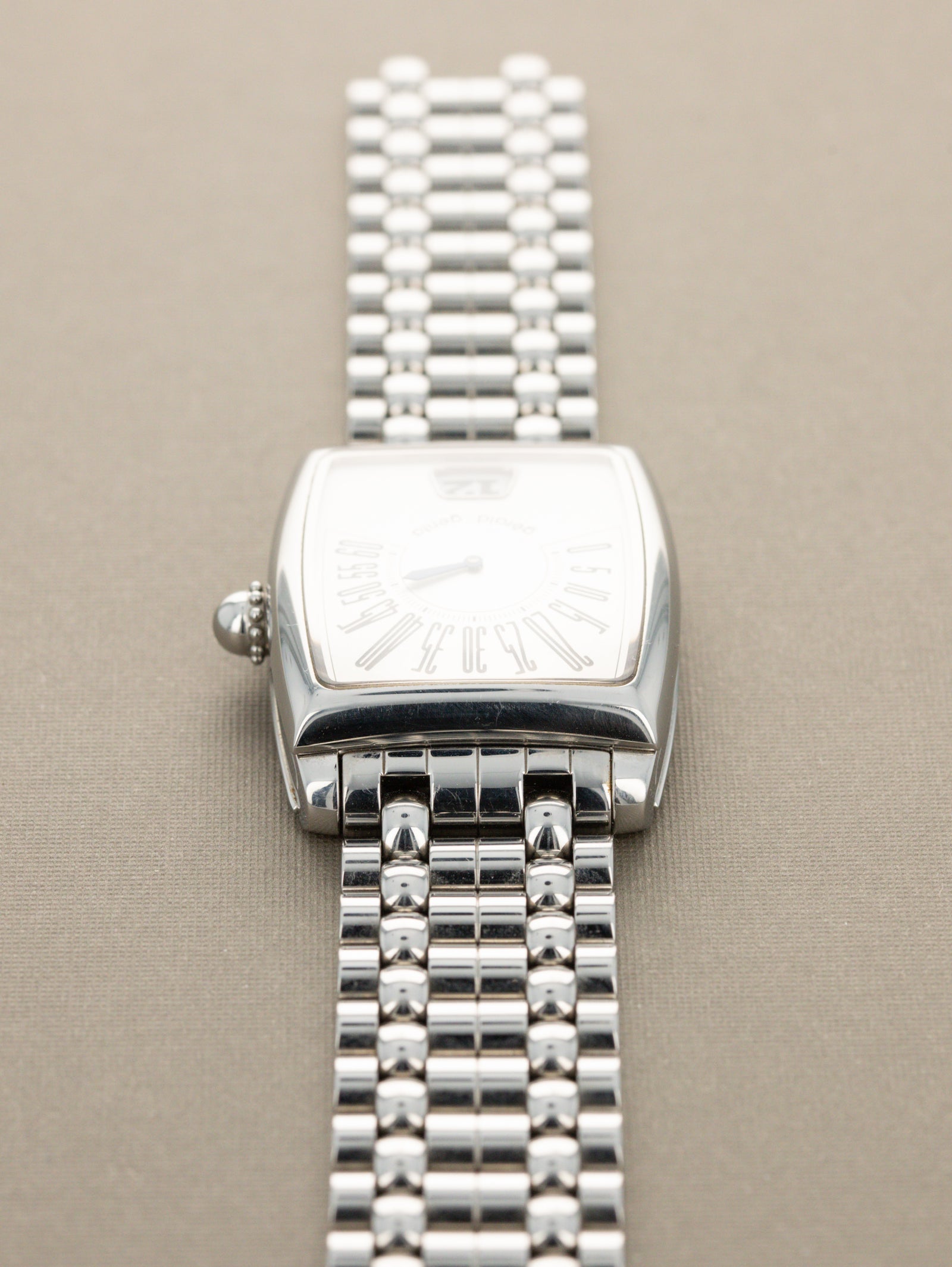Gérald Genta Retro Solo Ref. RSO.M.10 - 'Jump Hour' W/ Box & Papers