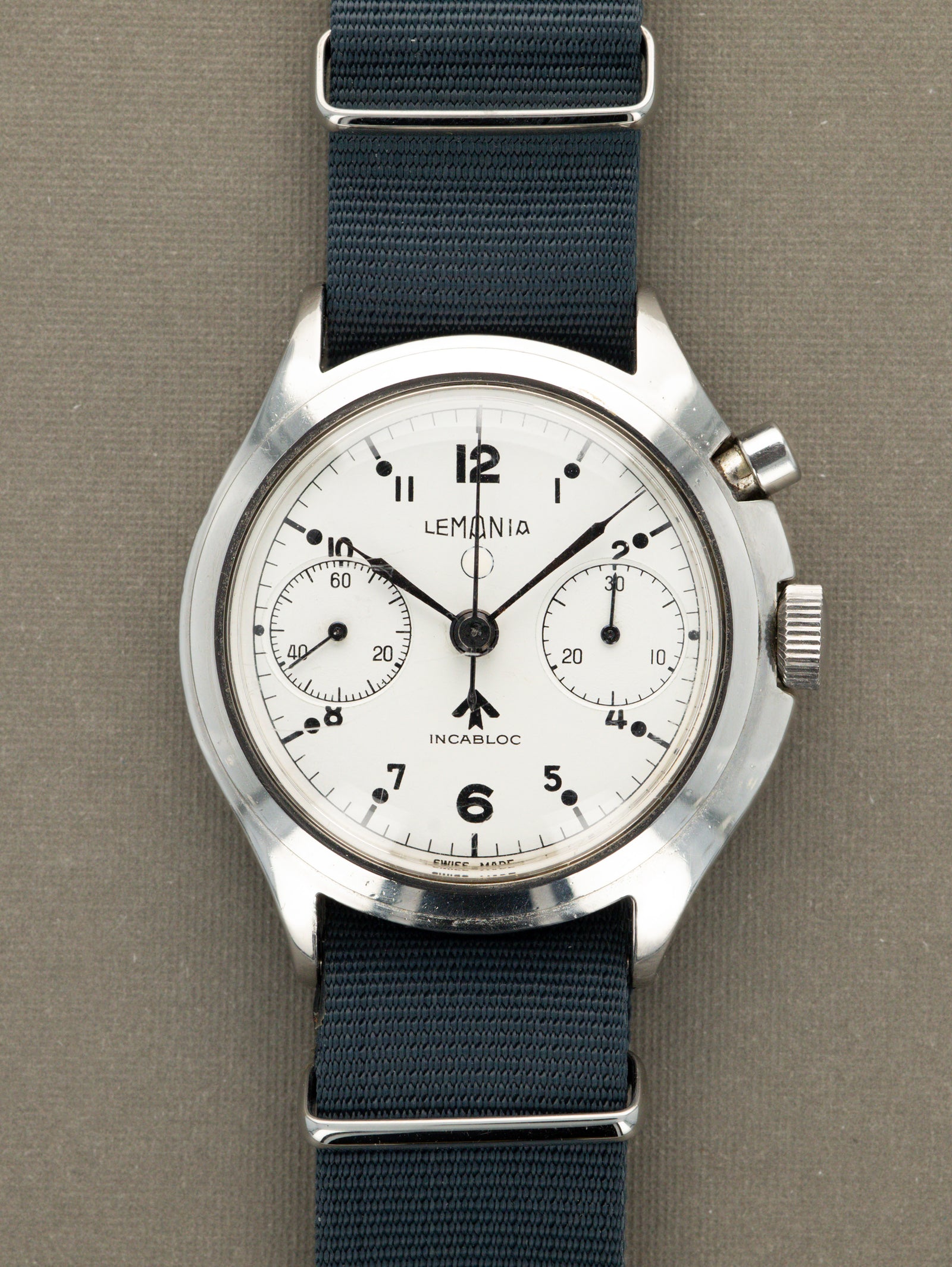 Lemania Monopusher Chronograph Ref. 0552/924-3306 - Gloss White Non-Luminous Dial