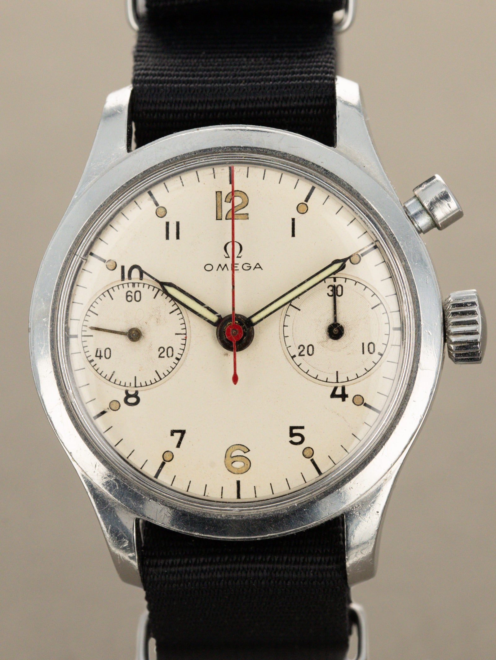 Omega Monopusher Chronograph Ref. 6W/16 - 'RCAF' Military Issued