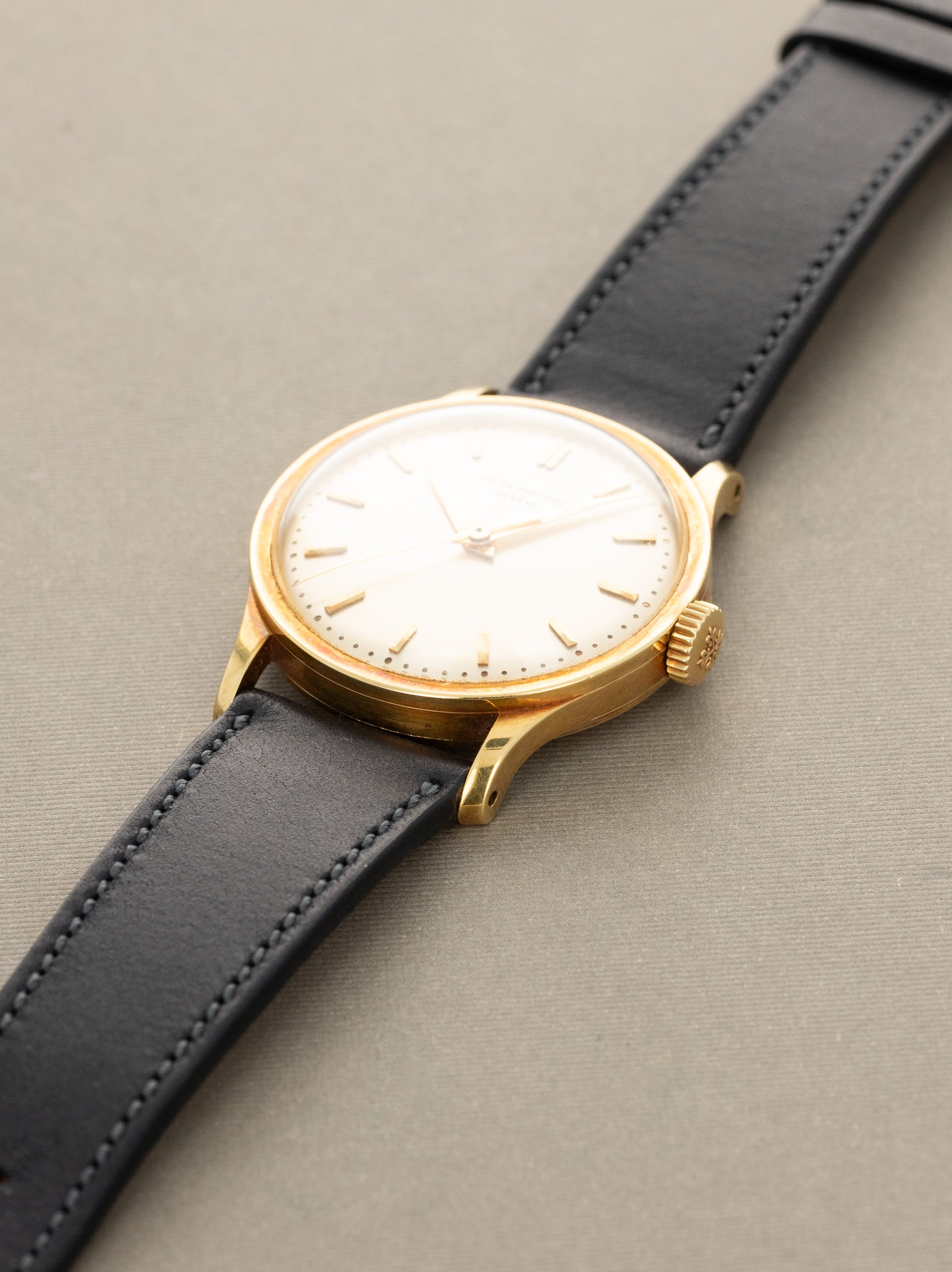 Patek Philippe Calatrava Ref. 570 - w/ Extract