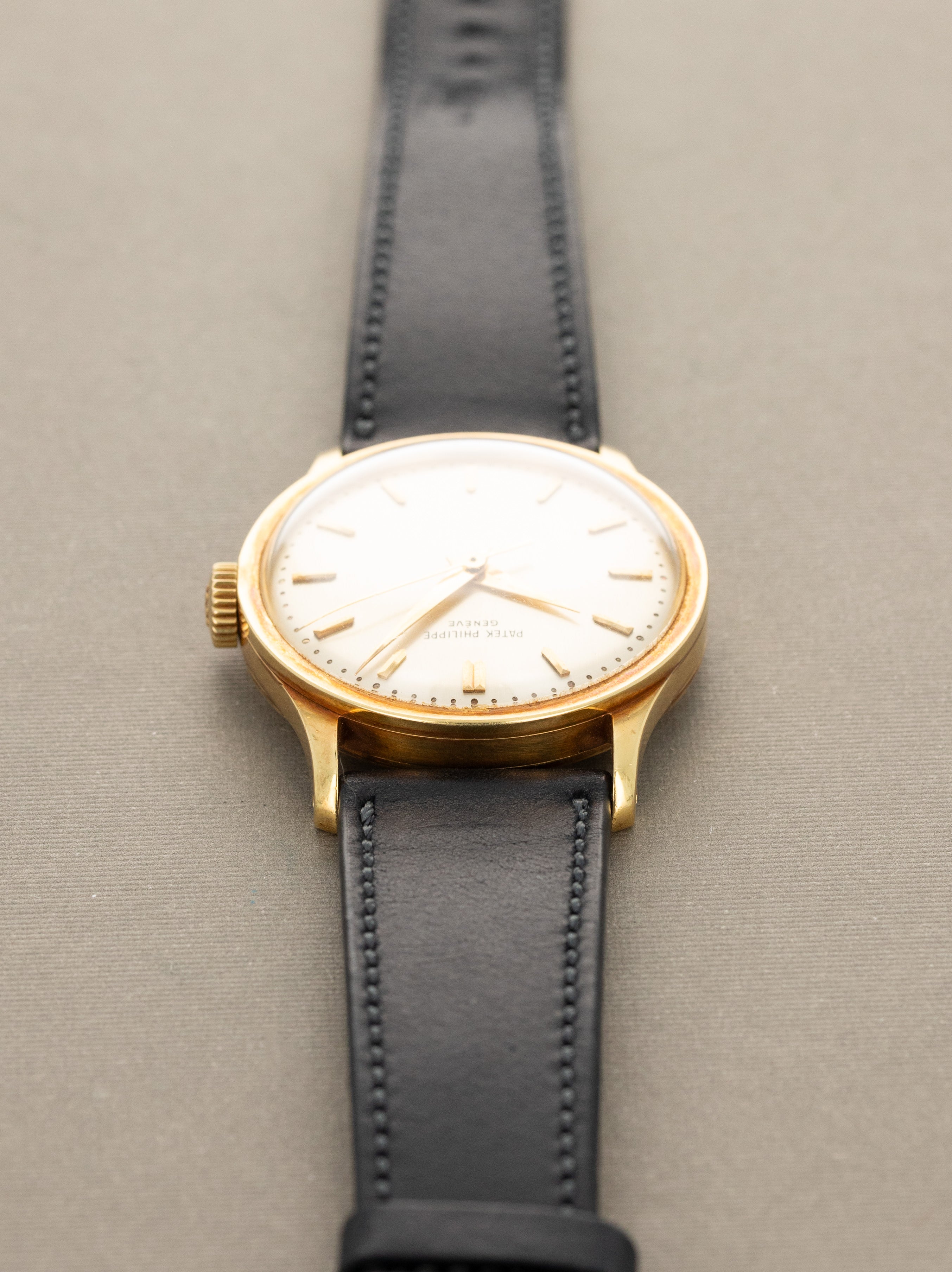 Patek Philippe Calatrava Ref. 570 - w/ Extract