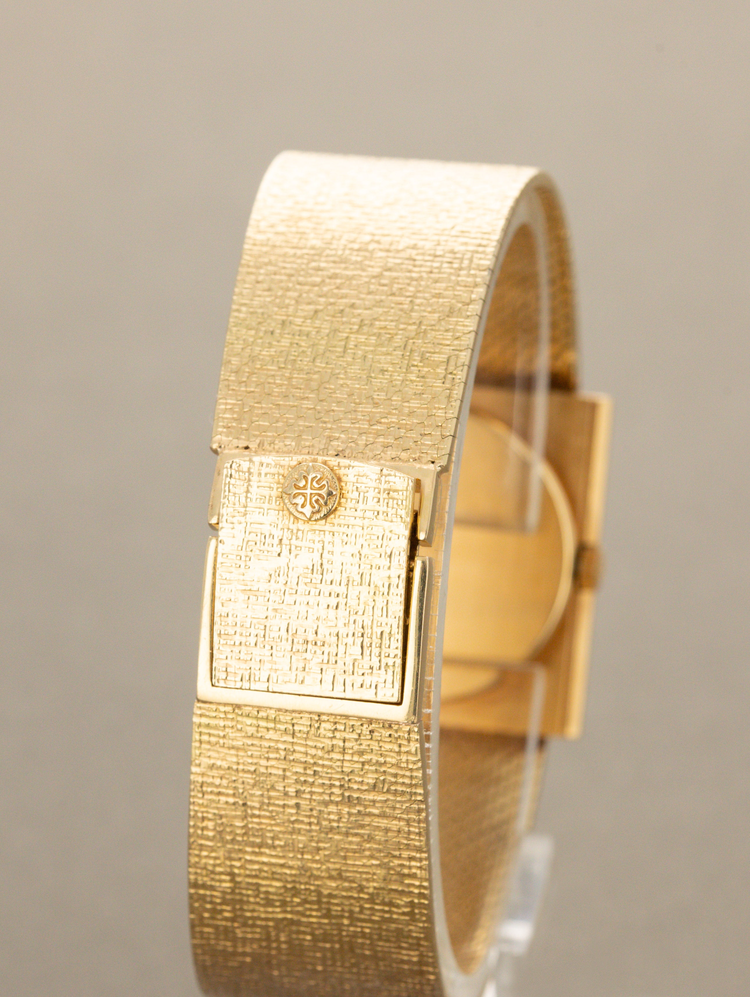 Patek Philippe Yellow Gold Rectangular Dress Watch - 'Cartier' Dial w/ Extract
