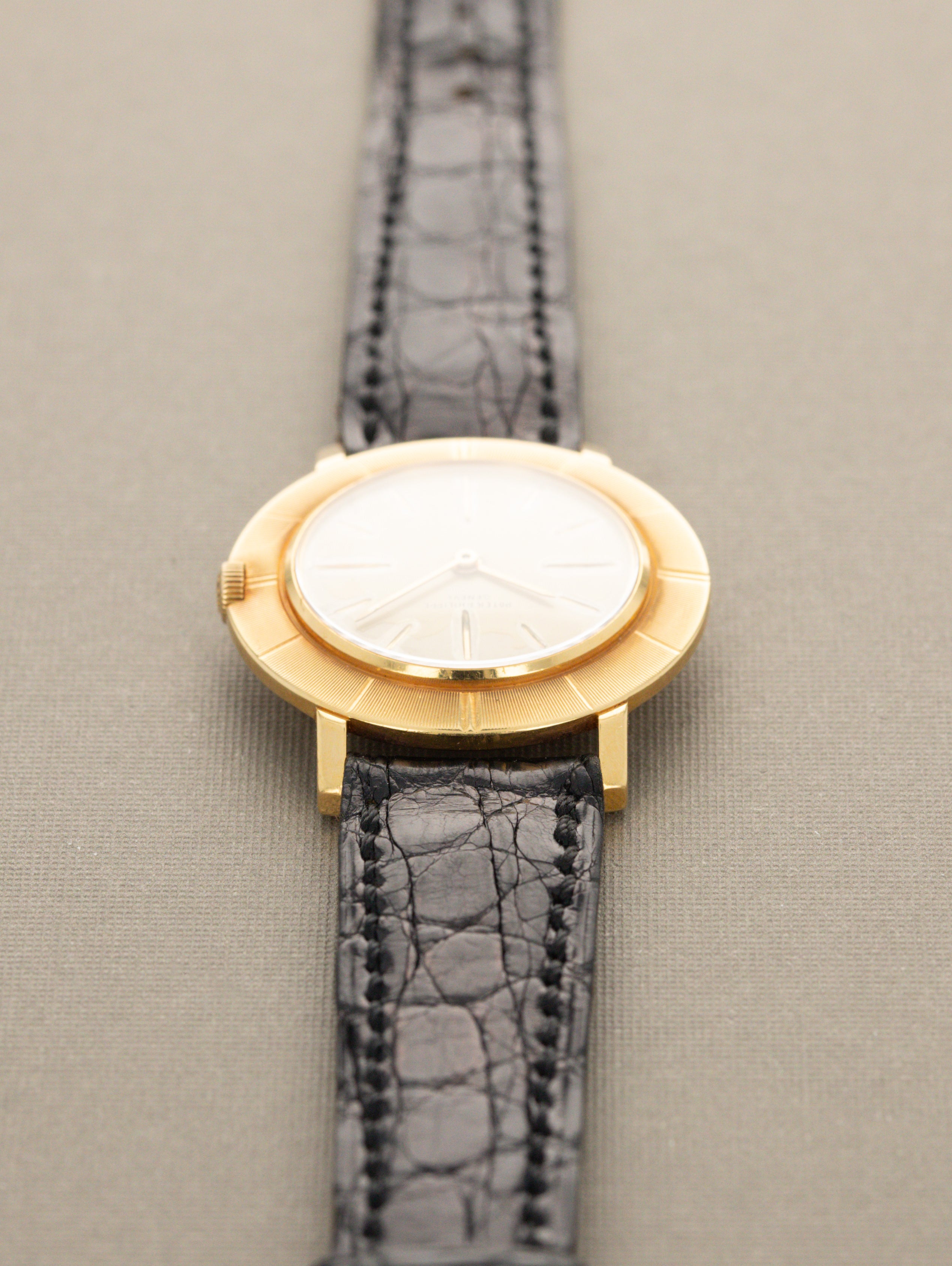 Patek Philippe Calatrava 'Disco Volante' Ref. 2594/5 - Champagne Patina Dial
