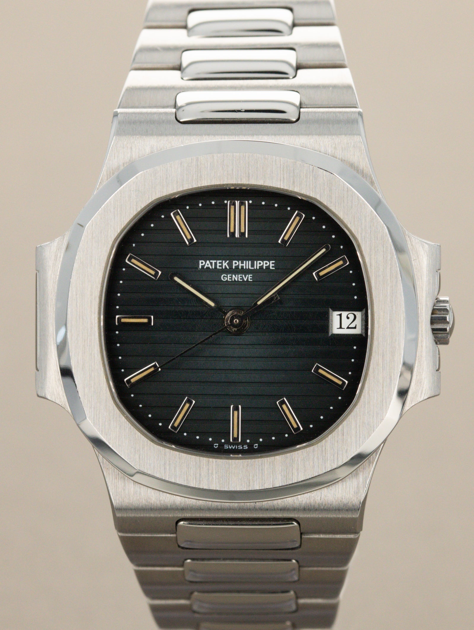 Patek Philippe Nautilus 'Midsize' Ref. 3800/1A - Blue 'Teak' Dial