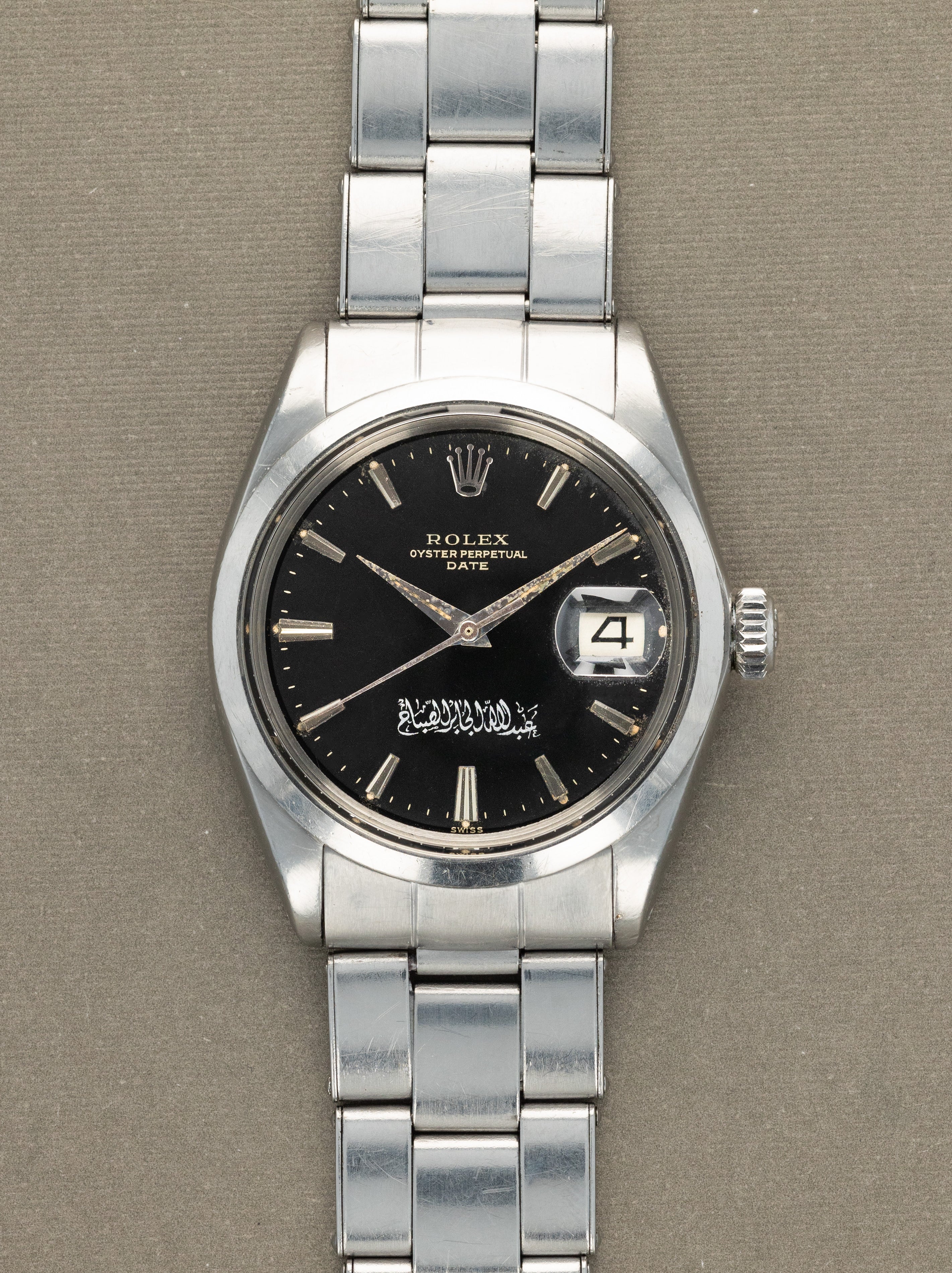 Rolex Oyster Perpetual Date Ref. 1500 - Black 'Gilt' Dial W/ Kuwait Signature Unpolished