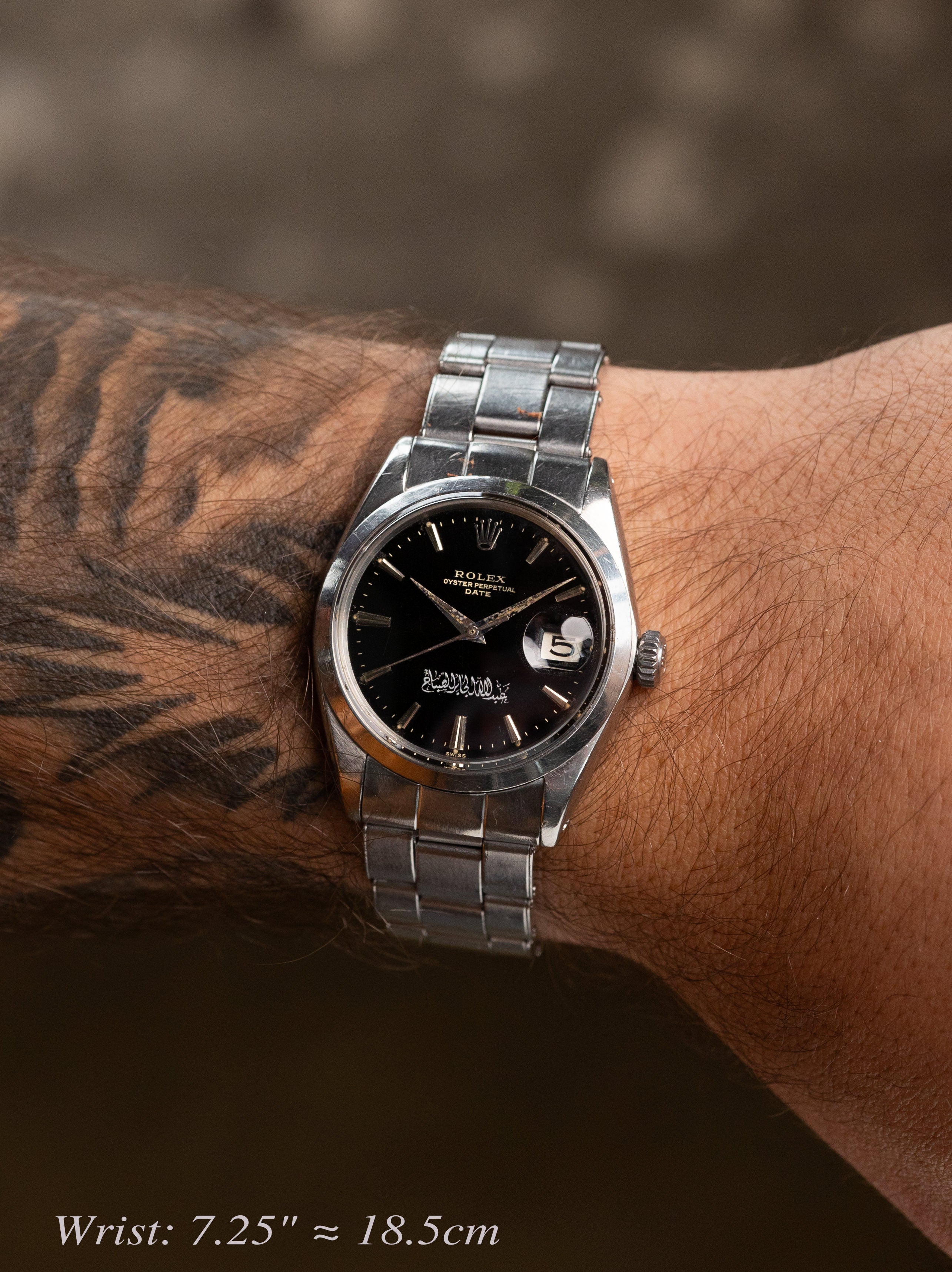 Rolex Oyster Perpetual Date Ref. 1500 - Black 'Gilt' Dial W/ Kuwait Signature Unpolished