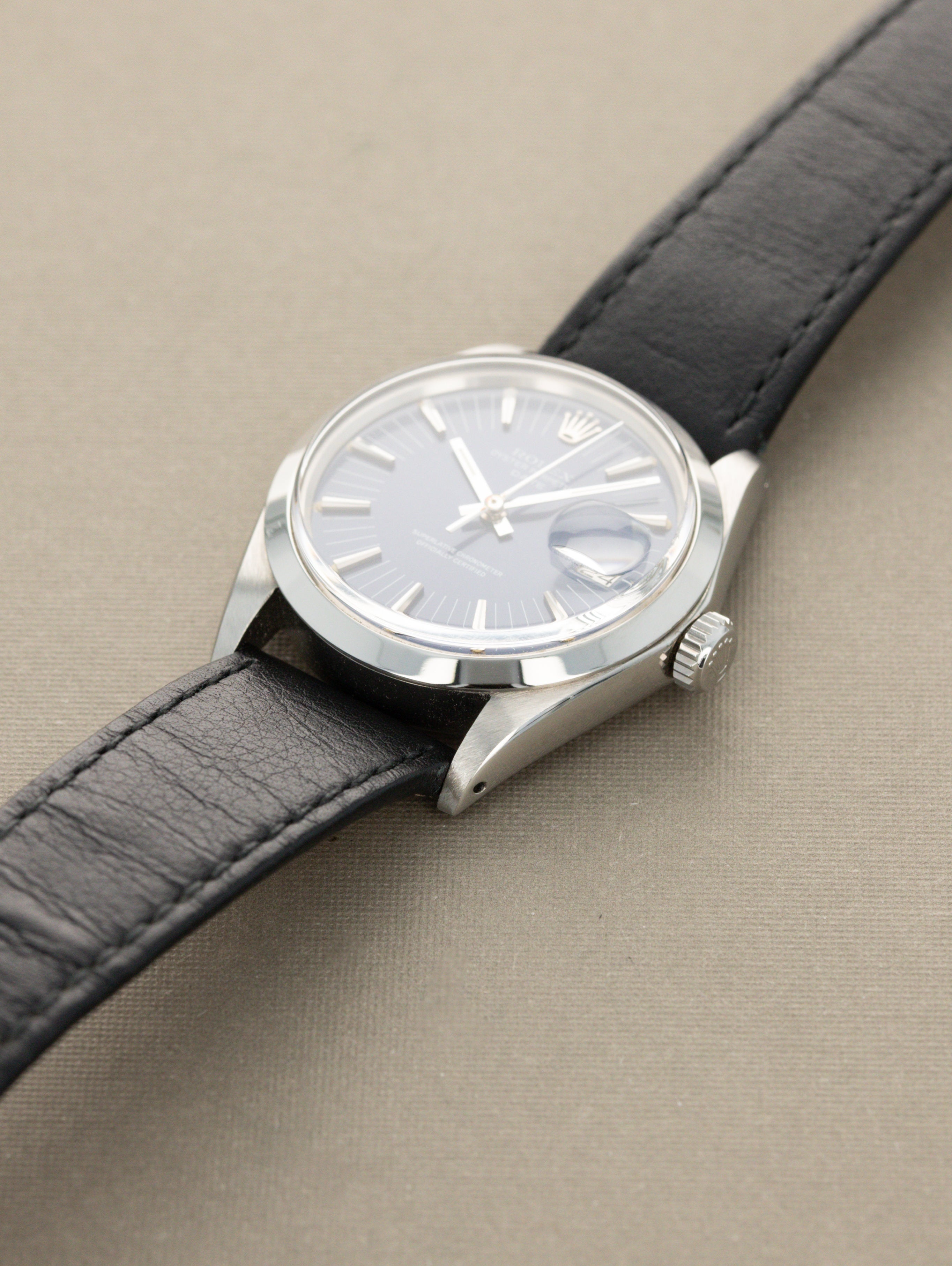 Rolex Oyster Perpetual Date Ref. 1500 - Blue 'Long Index' Dial