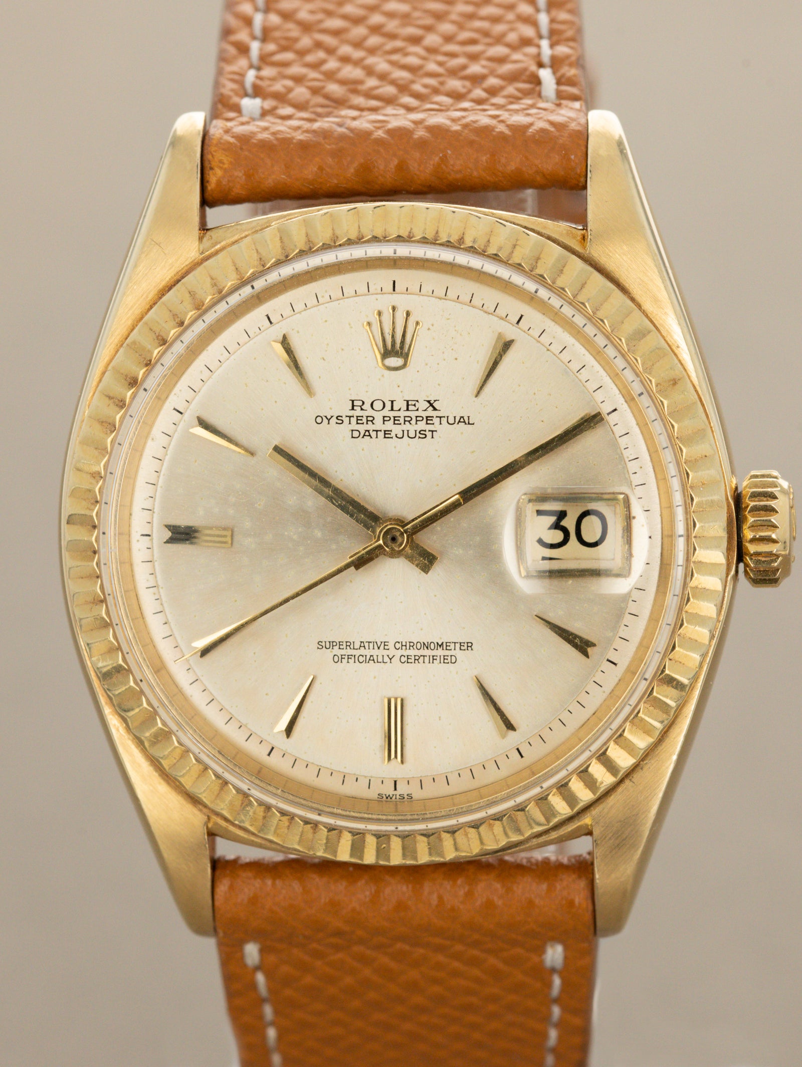 Rolex Datejust Ref. 1601 14K - Non-Luminous Silver Dial w/ Patina