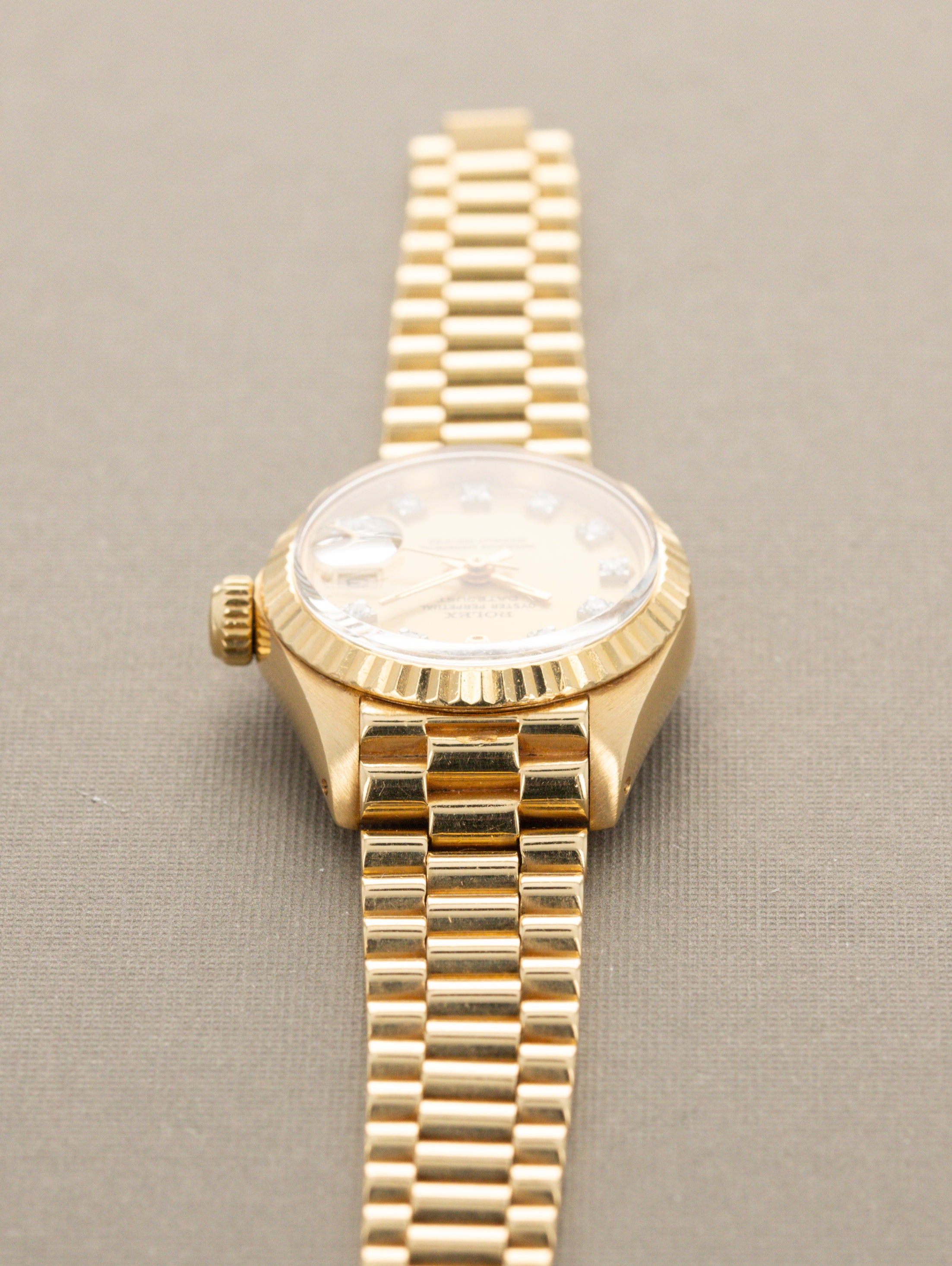 Rolex Lady Datejust Ref. 6917 - Satin Champagne Diamond Dial
