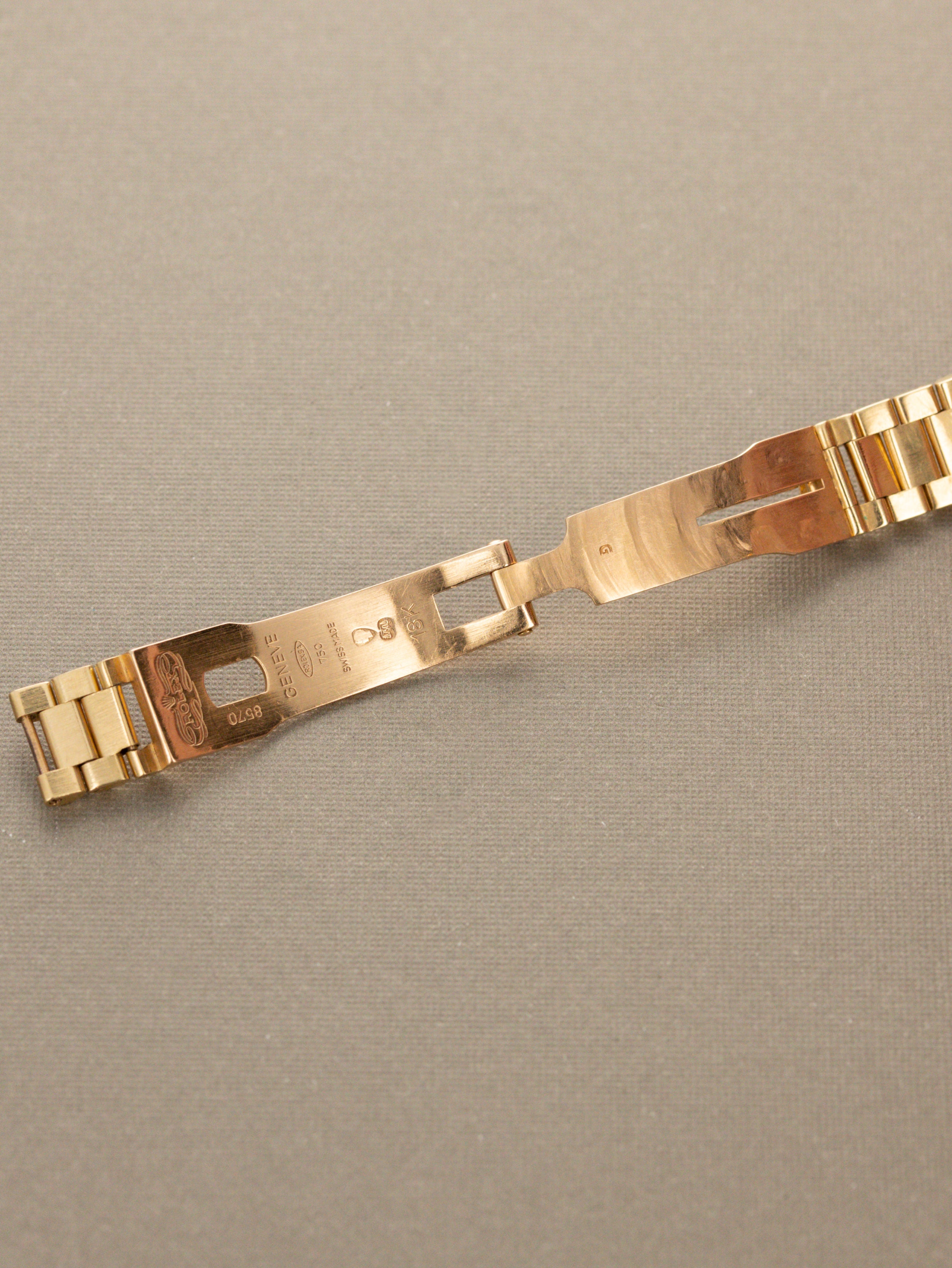 Rolex Lady Datejust Ref. 6917 - Satin Champagne Diamond Dial
