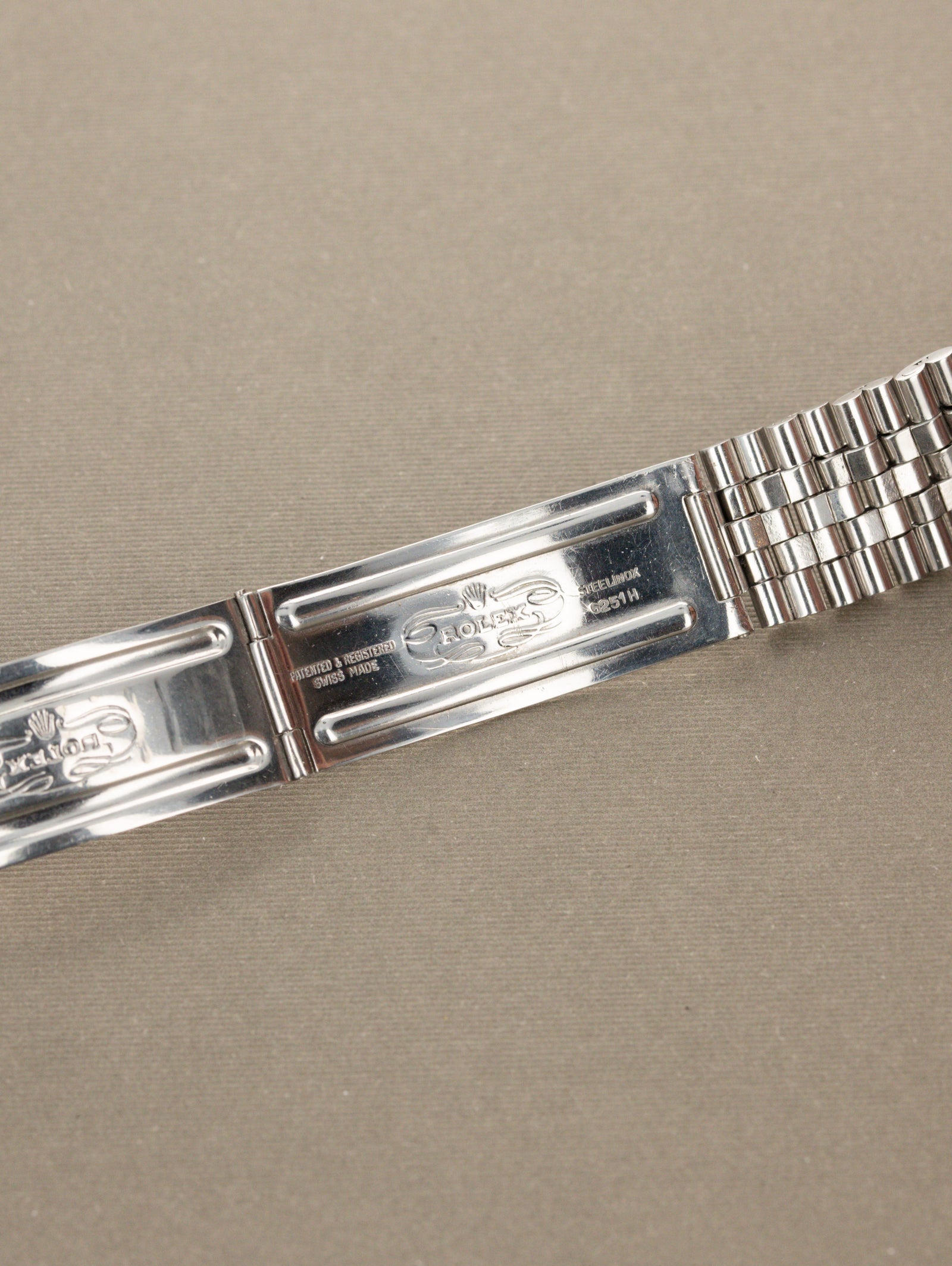 Rolex Datejust Ref. 1601 - Grey 'Satin' Dial Unpolished