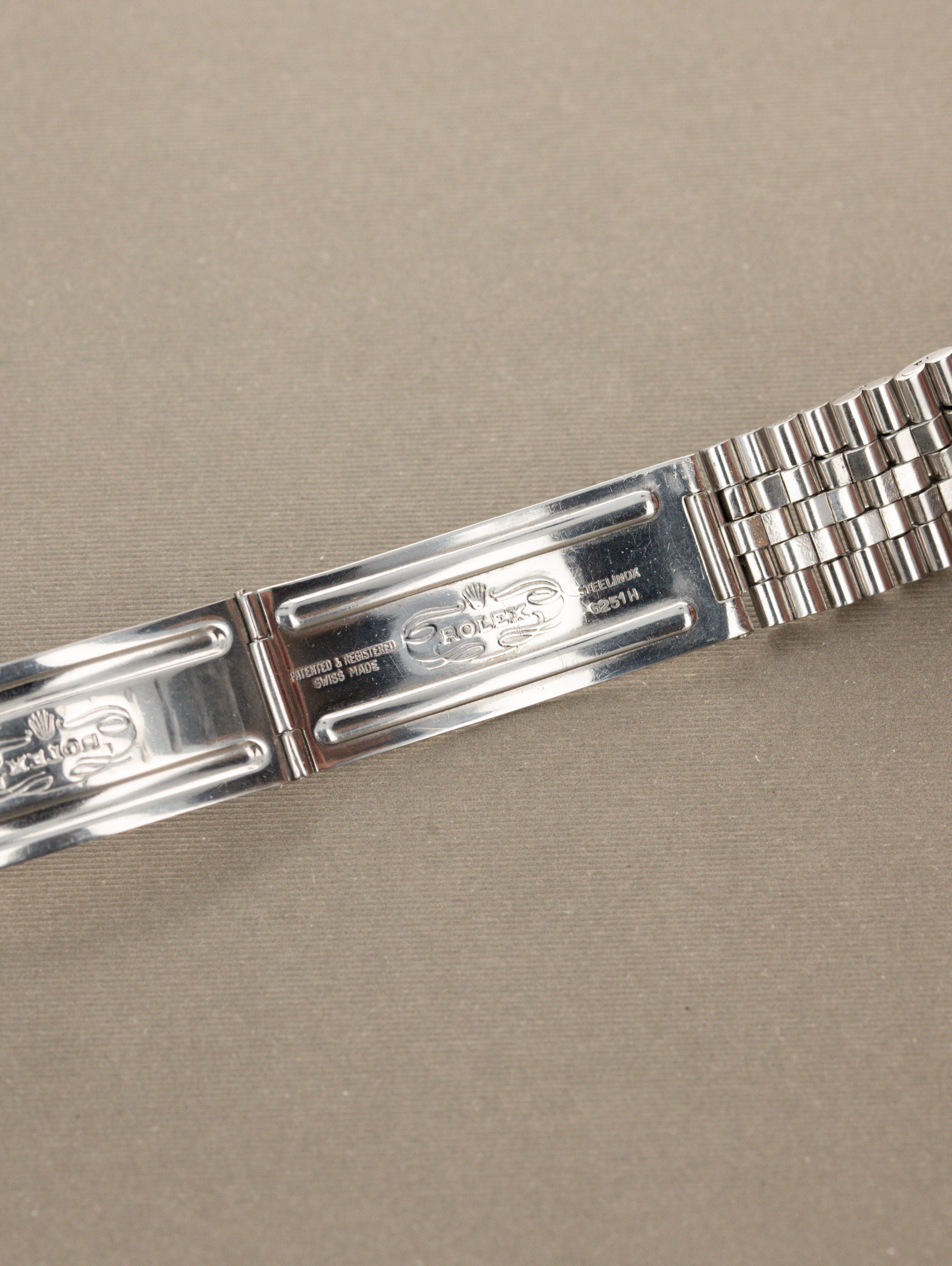 Rolex Datejust Ref. 1601 - Grey 'Satin' Dial Unpolished