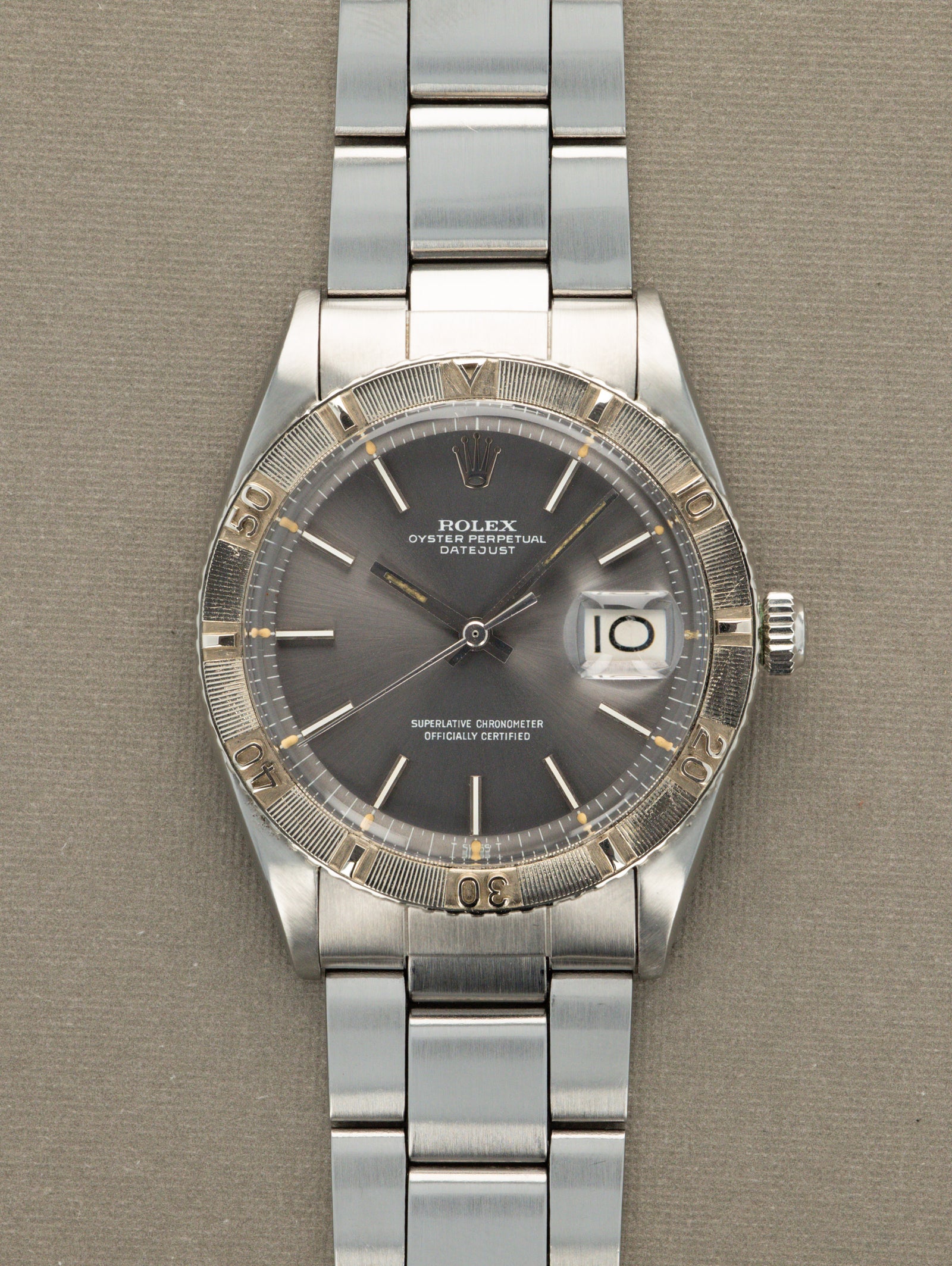 Rolex Turn-O-Graph Ref. 1625 - Sunburst Grey Dial