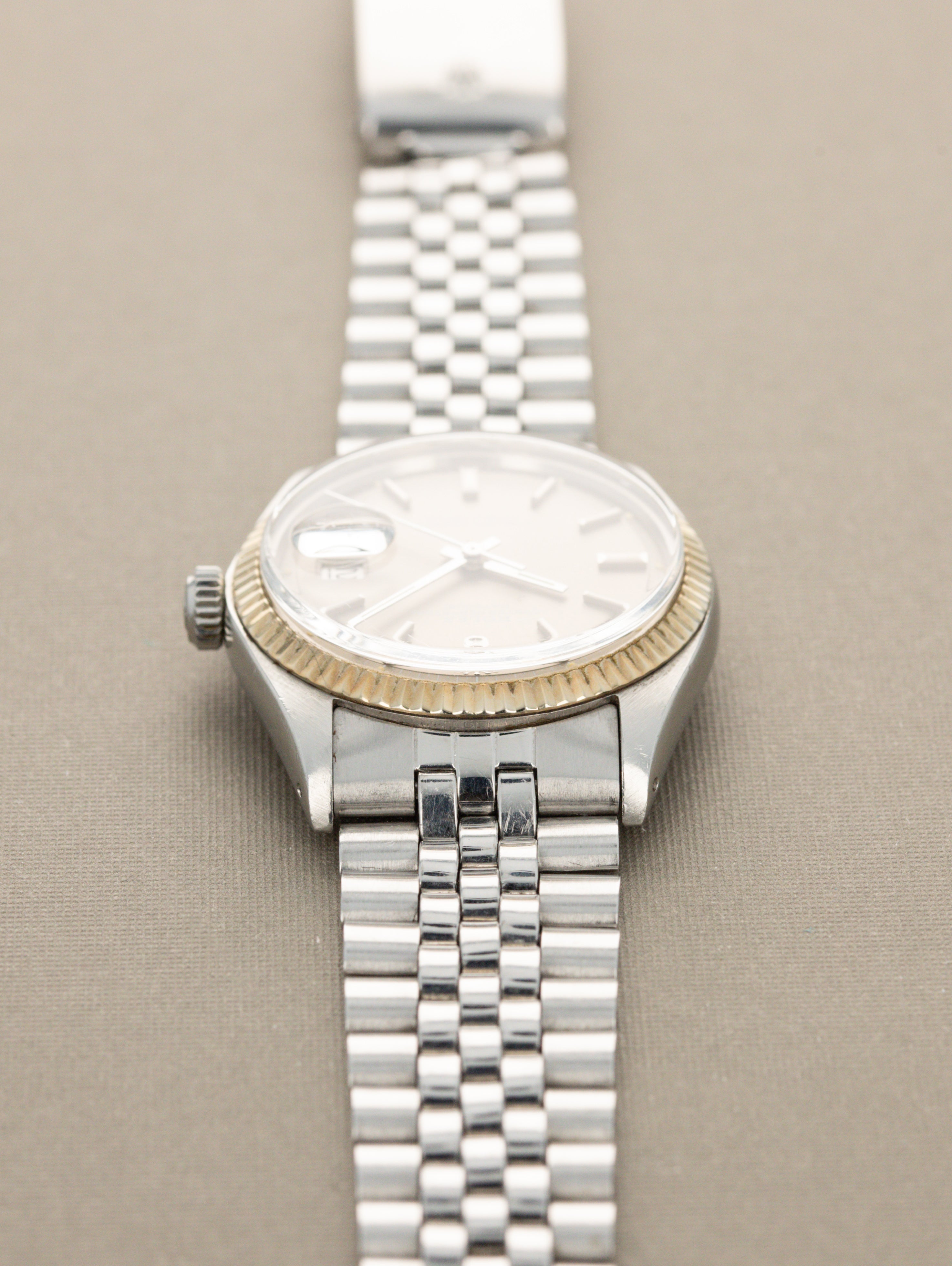 Rolex Datejust Ref. 1601 - Sunburst Grey 'Ghost' Dial Unpolished W/ Service Papers