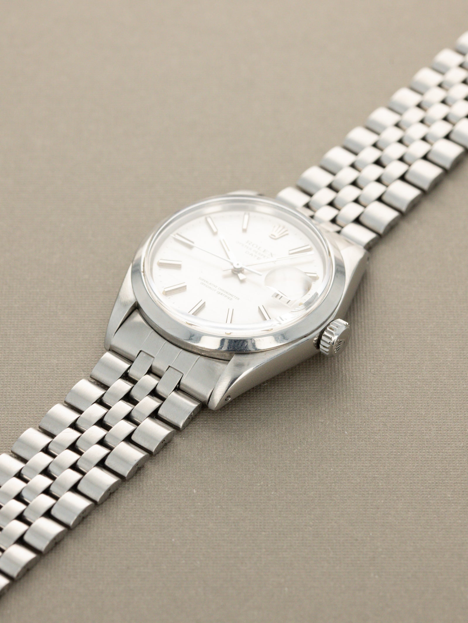 Rolex Oyster Perpetual Date Ref. 1500 - Silver 'Mosaic' Dial