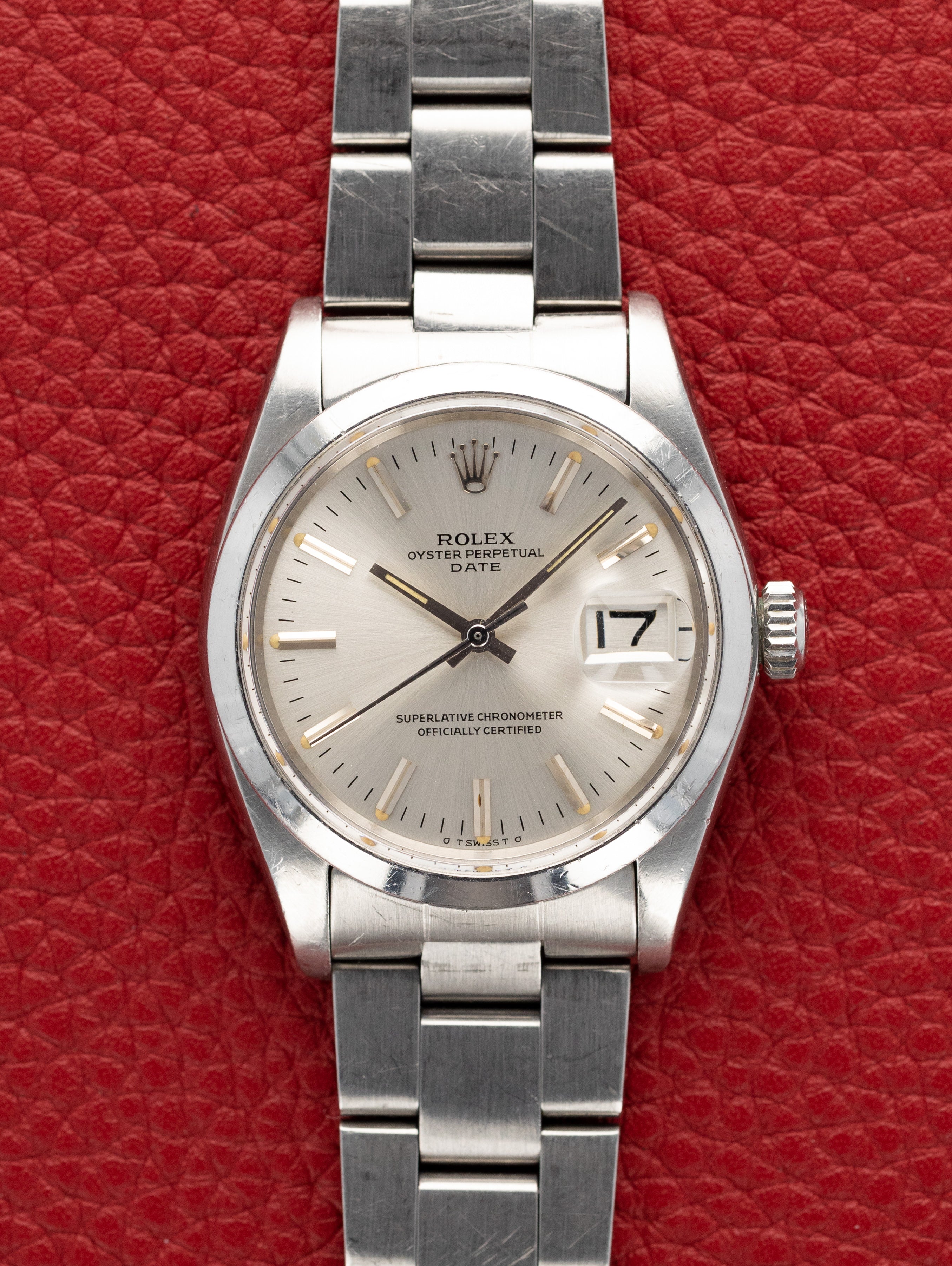 Rolex Oyster Perpetual Date Ref. 1500 - Sunburst Silver 'Sigma' Dial