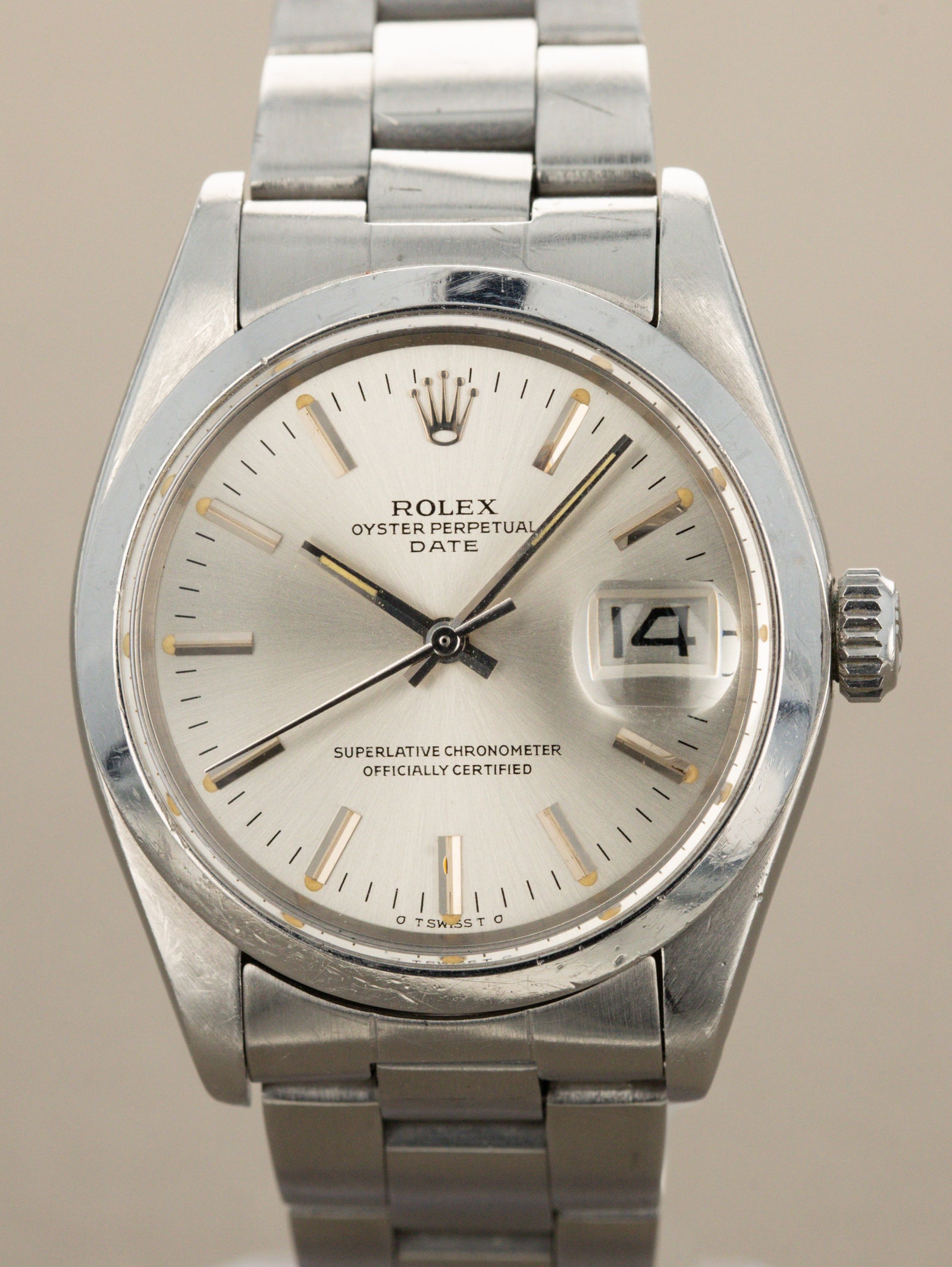 Rolex Oyster Perpetual Date Ref. 1500 - Sunburst Silver 'Sigma' Dial
