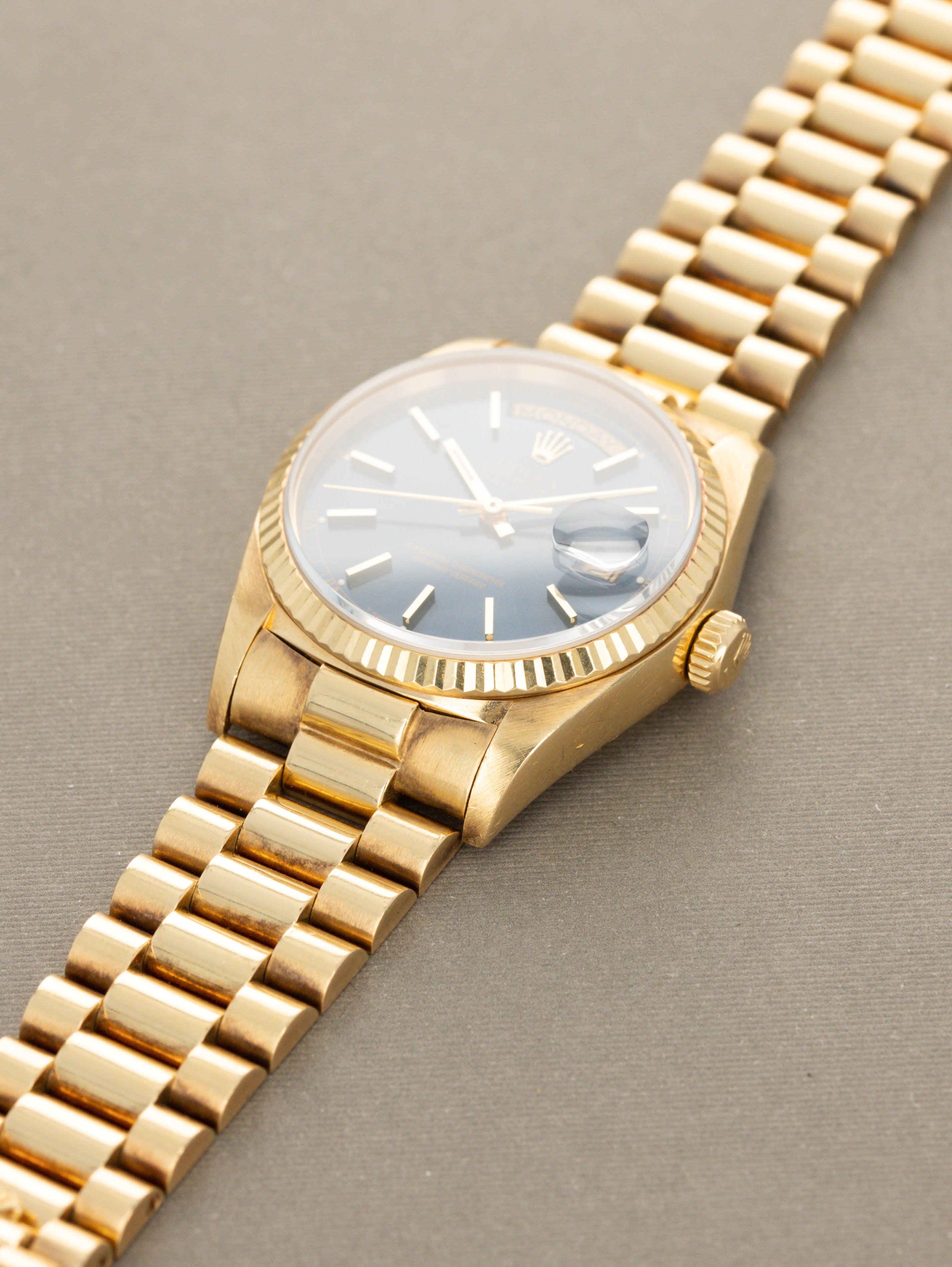 Rolex Day-Date Ref. 18038 - Navy Blue Sunburst Dial Unpolished