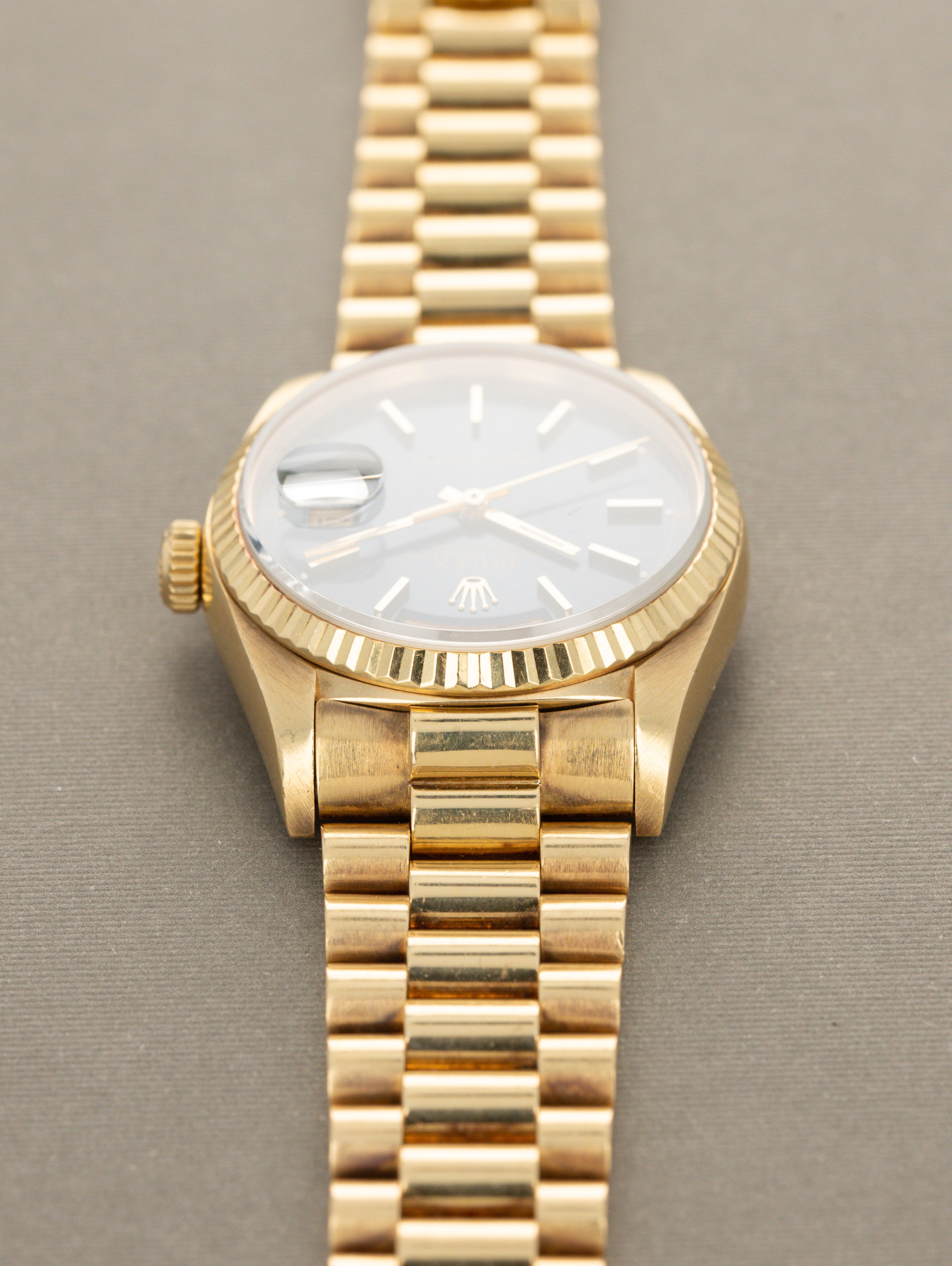 Rolex Day-Date Ref. 18038 - Navy Blue Sunburst Dial Unpolished