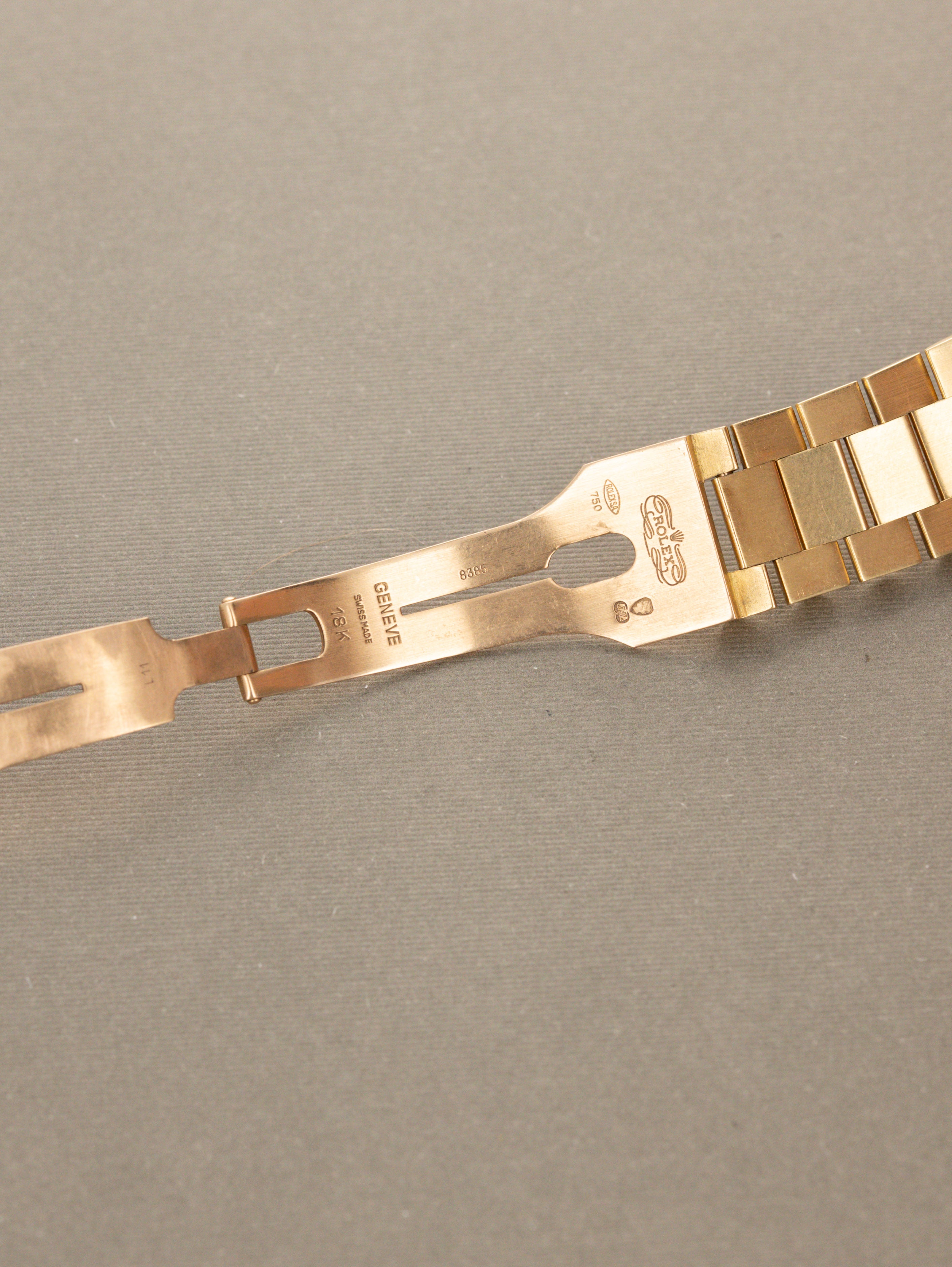 Rolex Day-Date Ref. 18038 - Navy Blue Sunburst Dial Unpolished