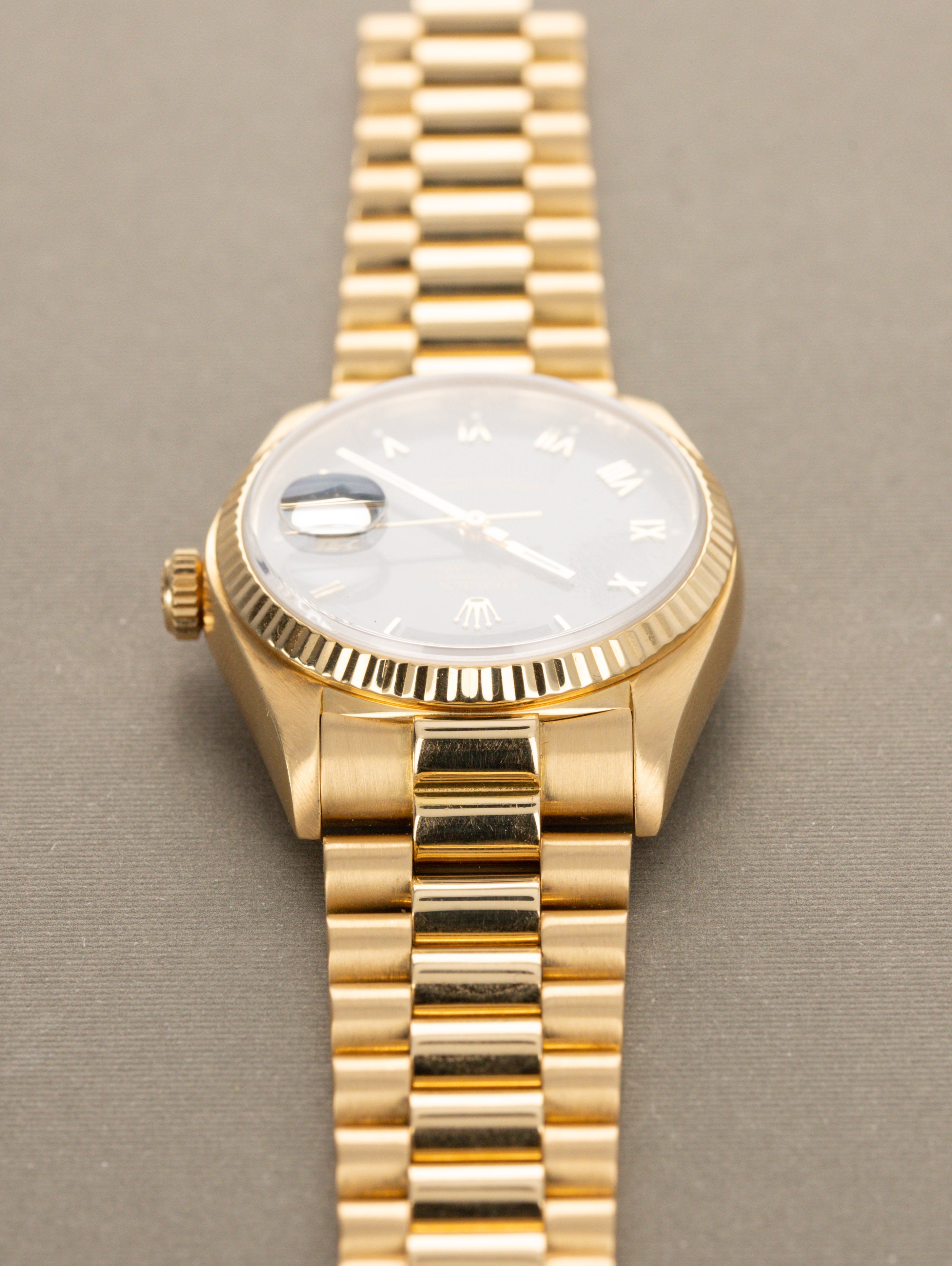 Rolex Day-Date Ref. 18038 - Blue 'Roman' Dial With Papers