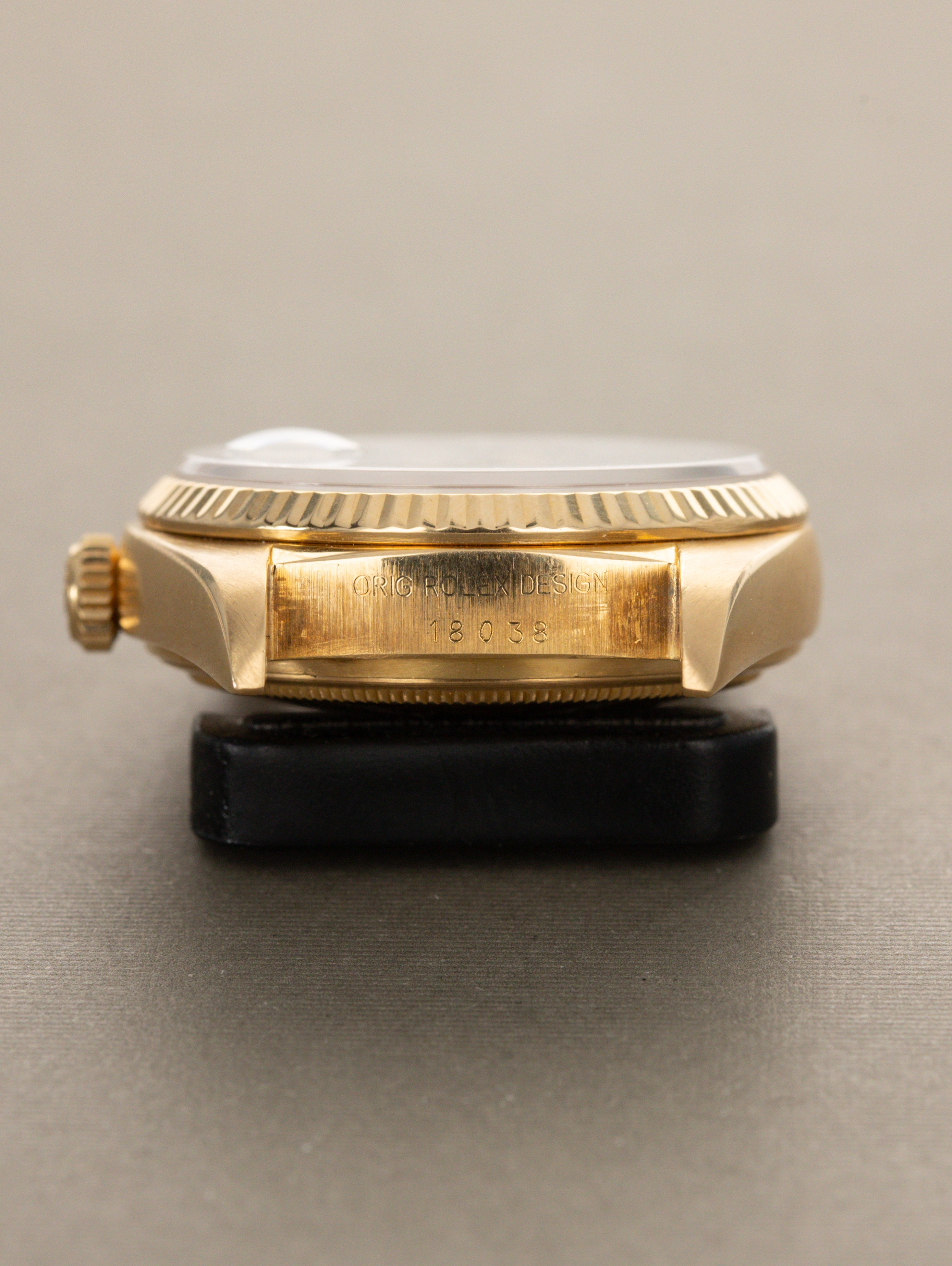 Rolex Day-Date Ref. 18038 - Blue 'Roman' Dial With Papers