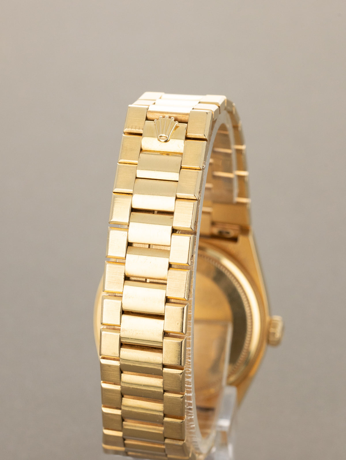 Rolex Oysterquartz Day-Date Ref. 19018 - Sunburst Champagne Dial W/ Box & Papers