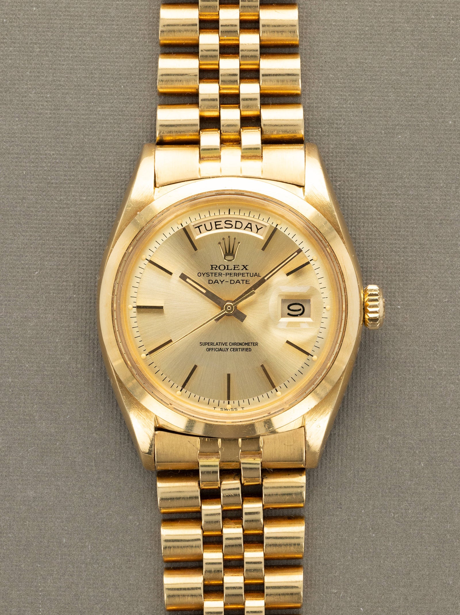 Rolex Day-Date Ref. 1802 - Sunburst Champagne Dial Unpolished