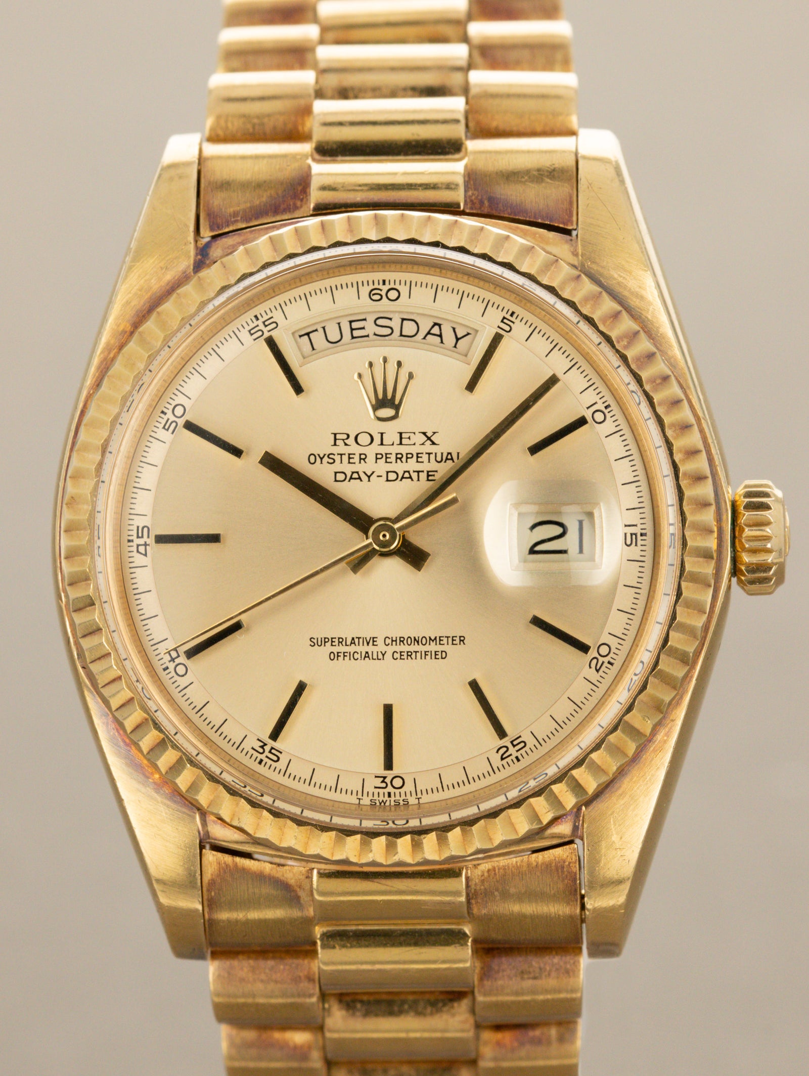 Rolex Day-Date Ref. 1803 - Non-Luminous Sunburst Champagne Dial w/ Box Papers Unpolished