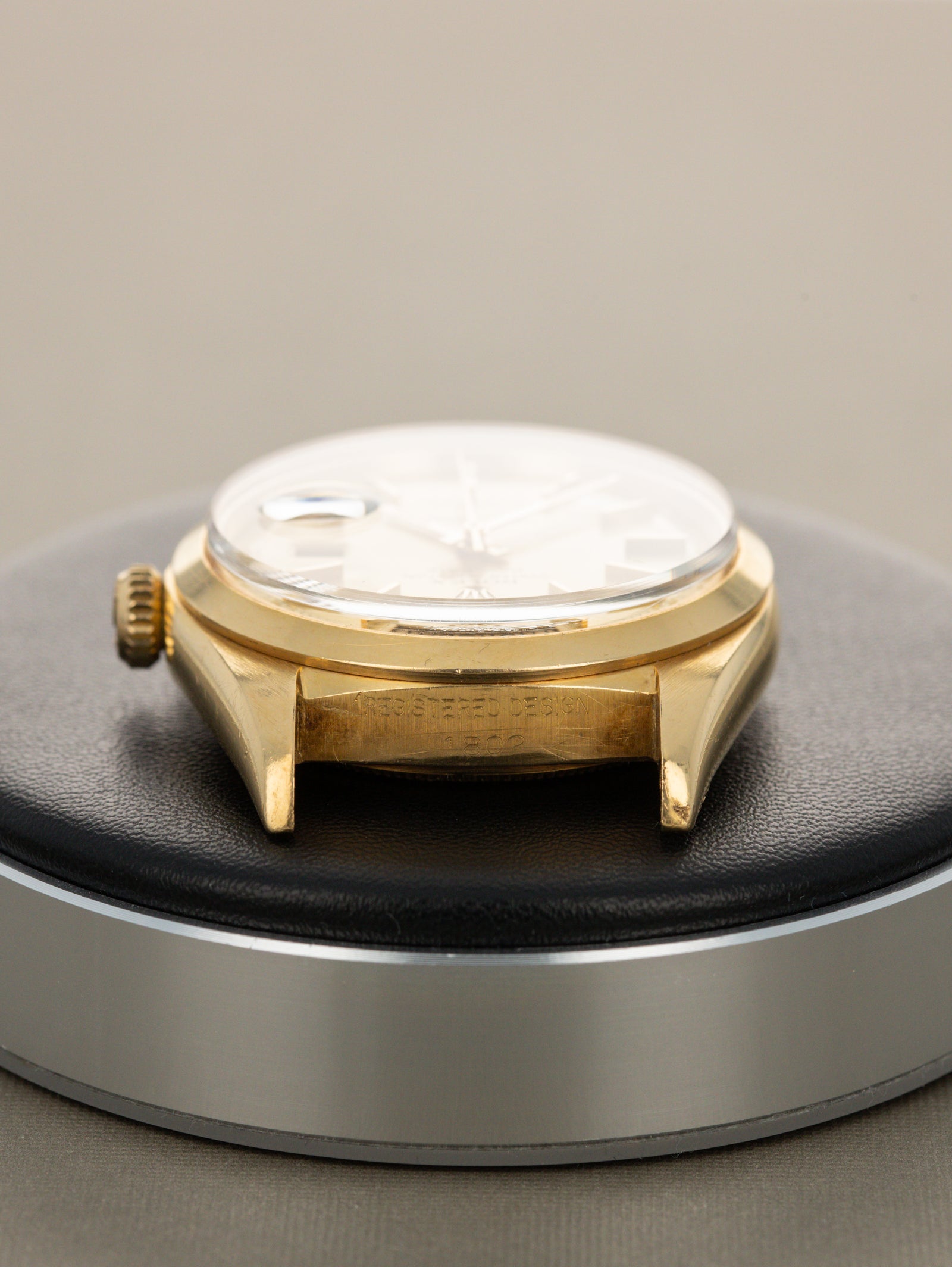 Rolex Day-Date Ref. 1802 - Sunburst Champagne Dial Unpolished